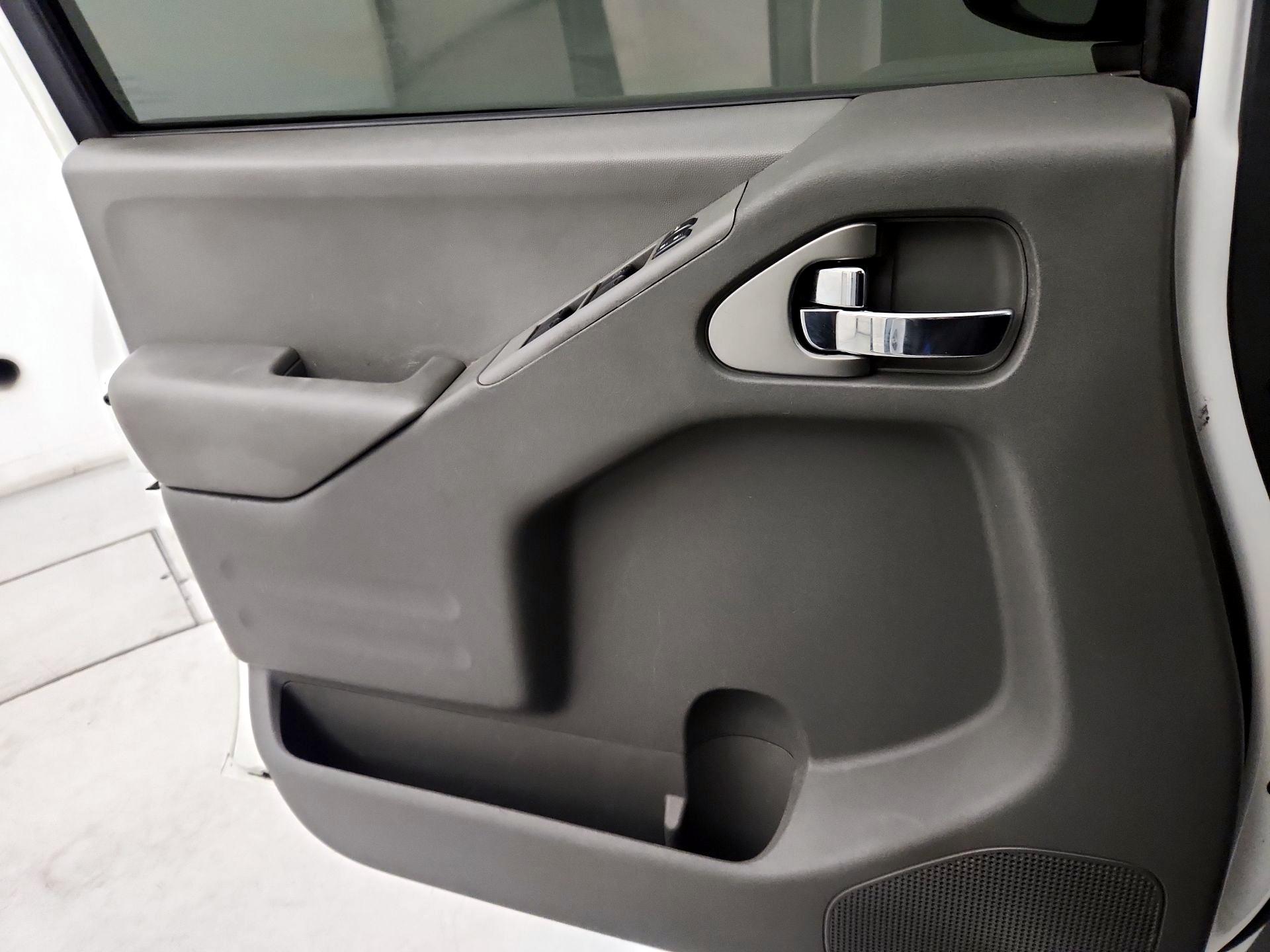 Thumbnail: 2020 Nissan Frontier - 12