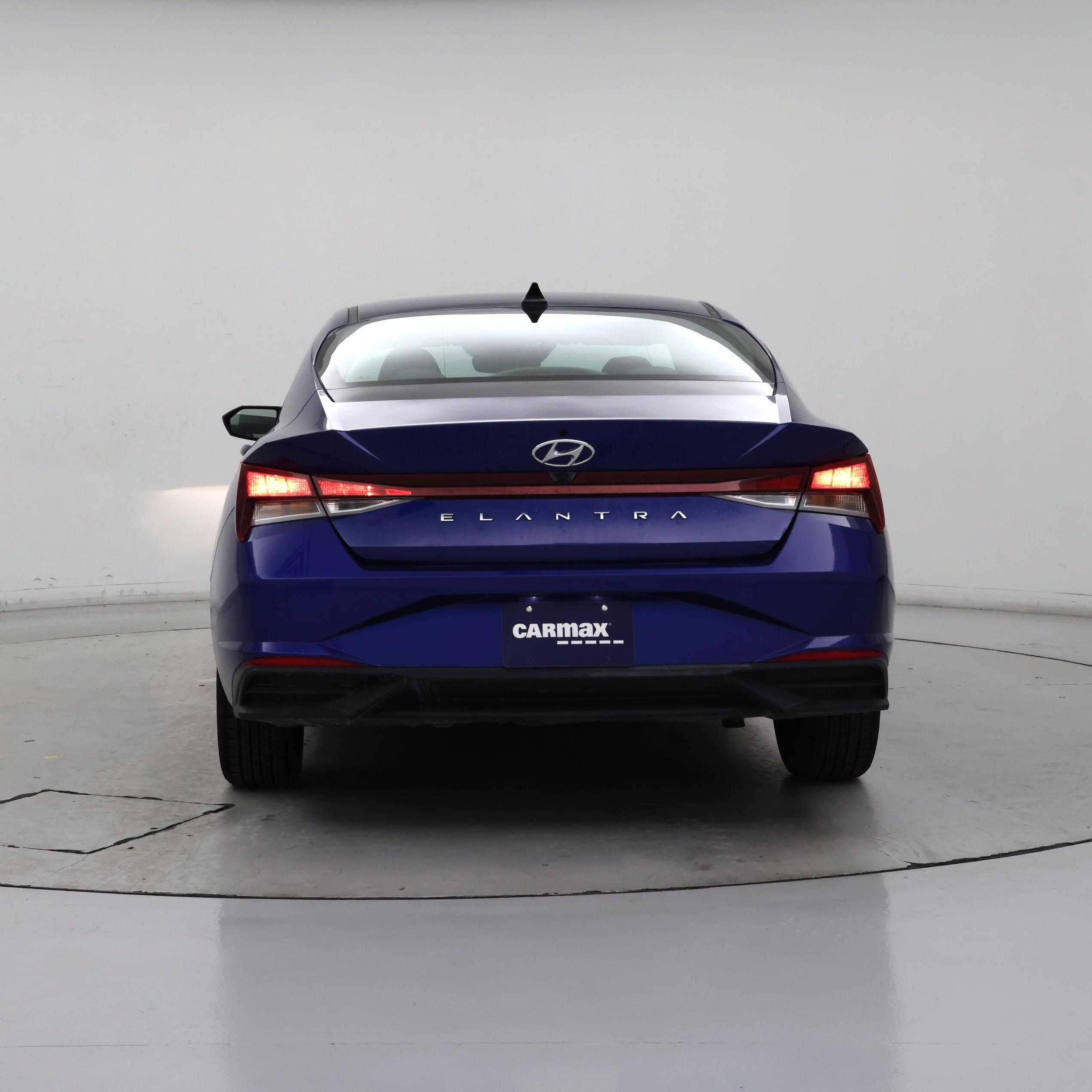 Thumbnail: 2021 Hyundai Elantra - 6