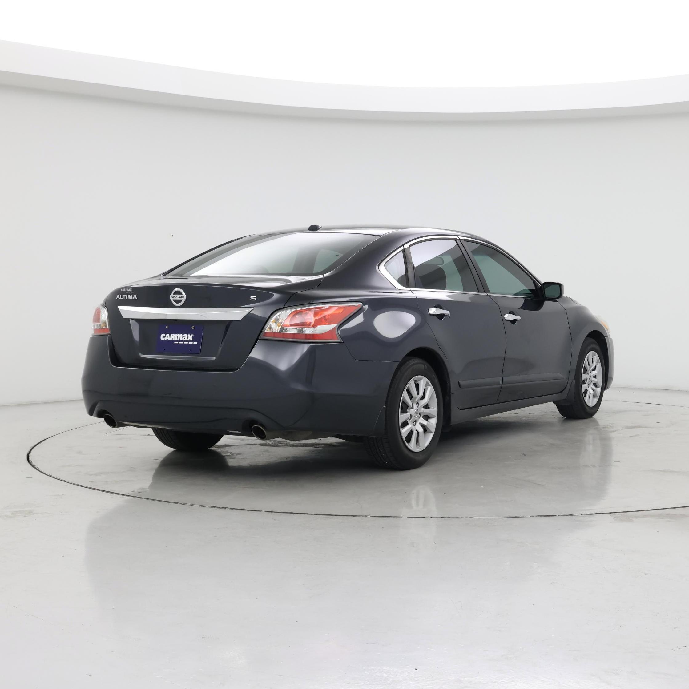 Thumbnail: 2015 Nissan Altima - 8