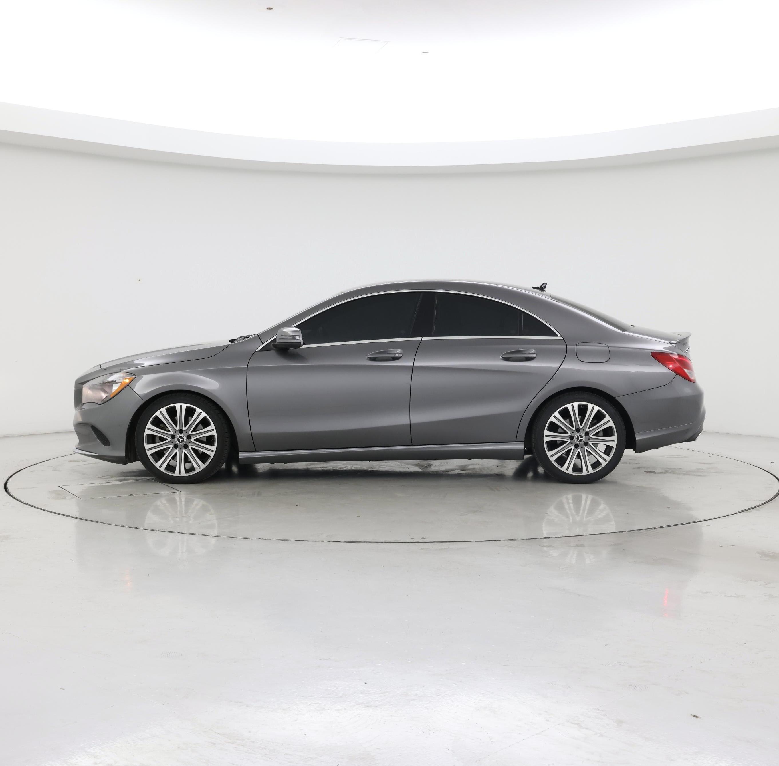 Thumbnail: 2018 Mercedes-Benz CLA - 3