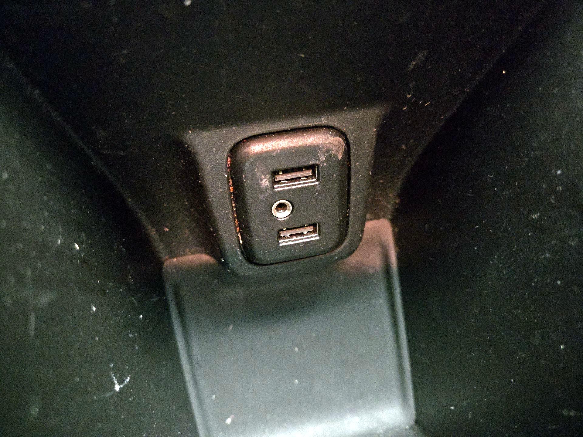 Thumbnail: 2021 Chevrolet Bolt EV - 18