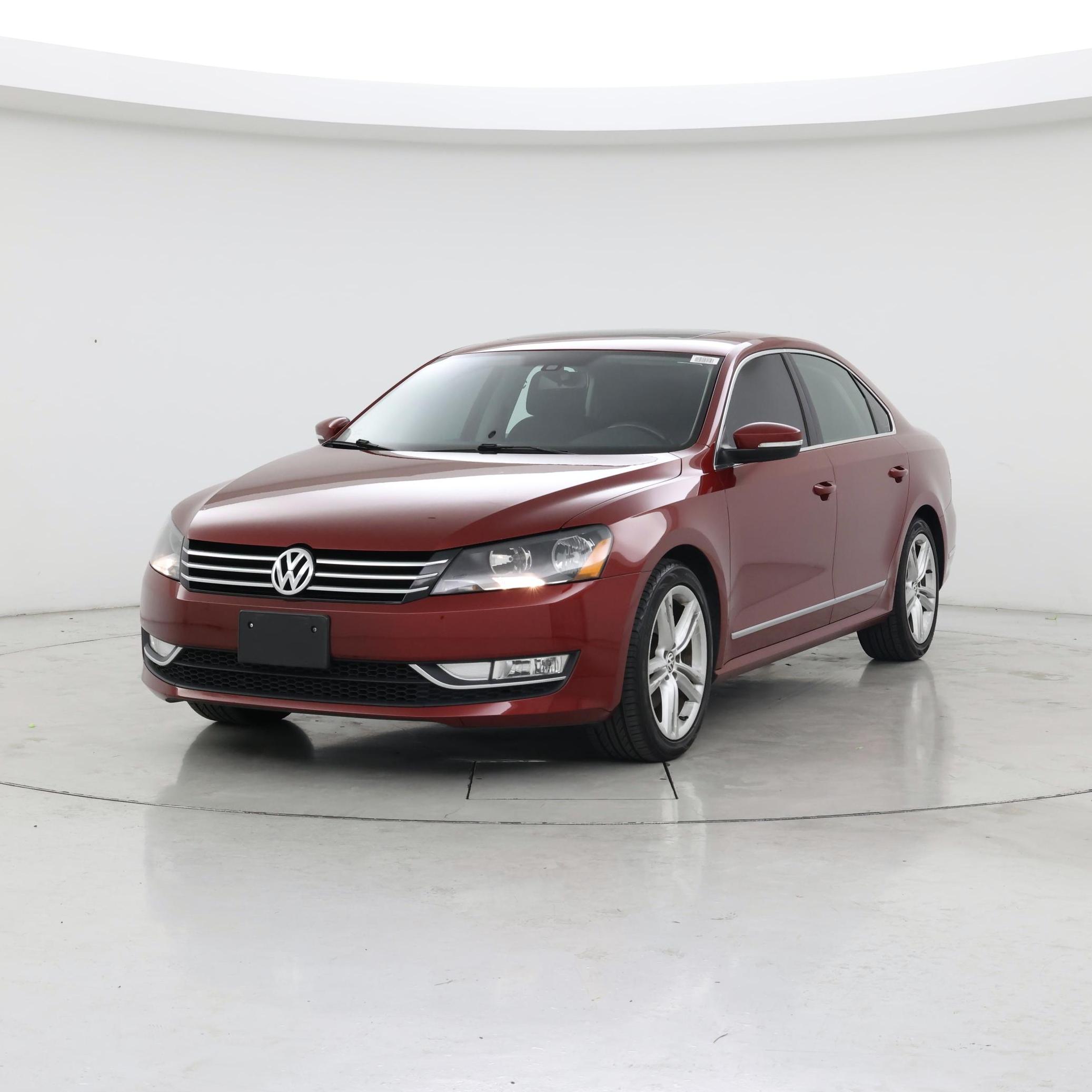 Thumbnail: 2015 Volkswagen Passat - 4