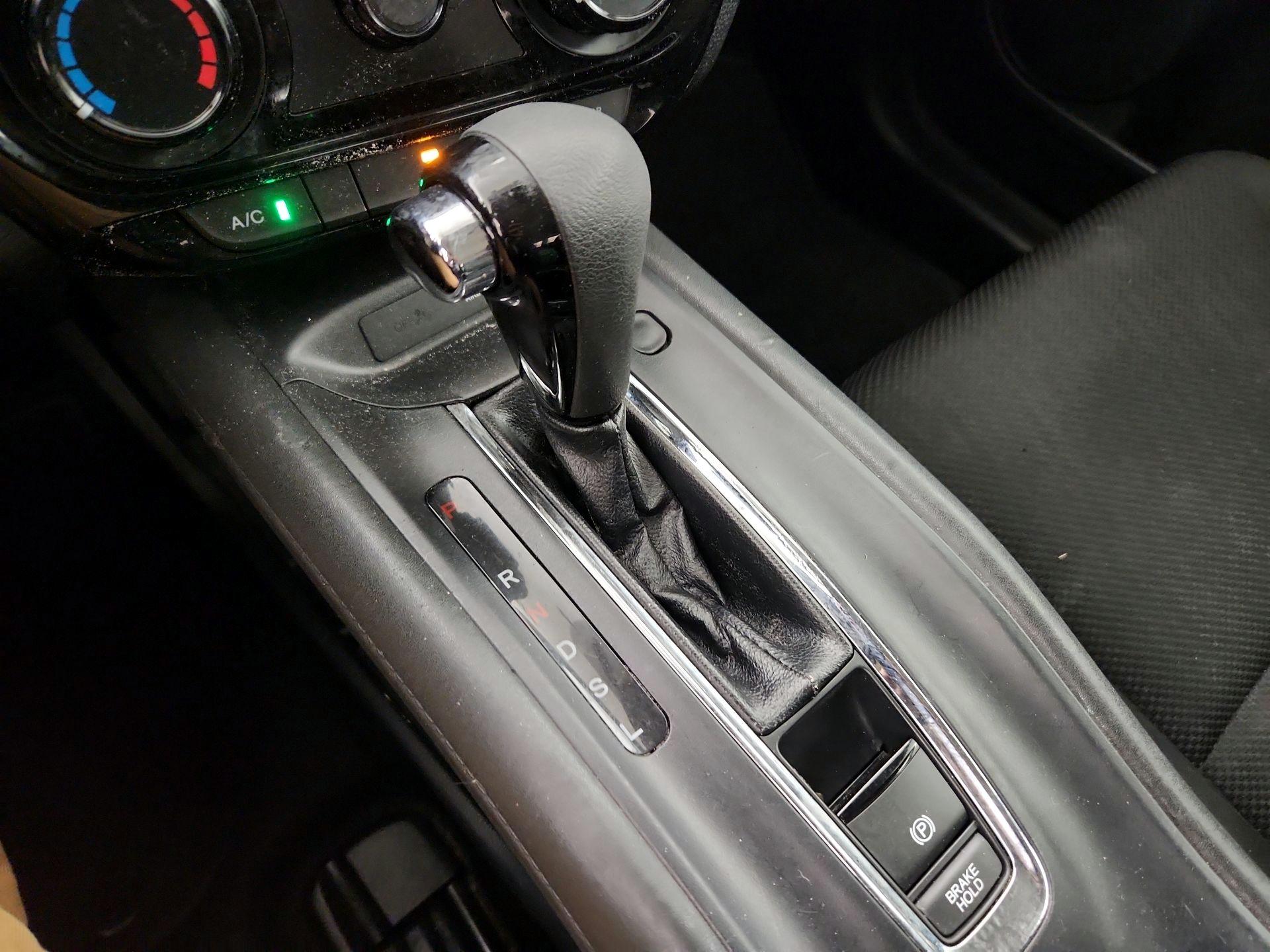 Thumbnail: 2018 Honda HR-V - 17