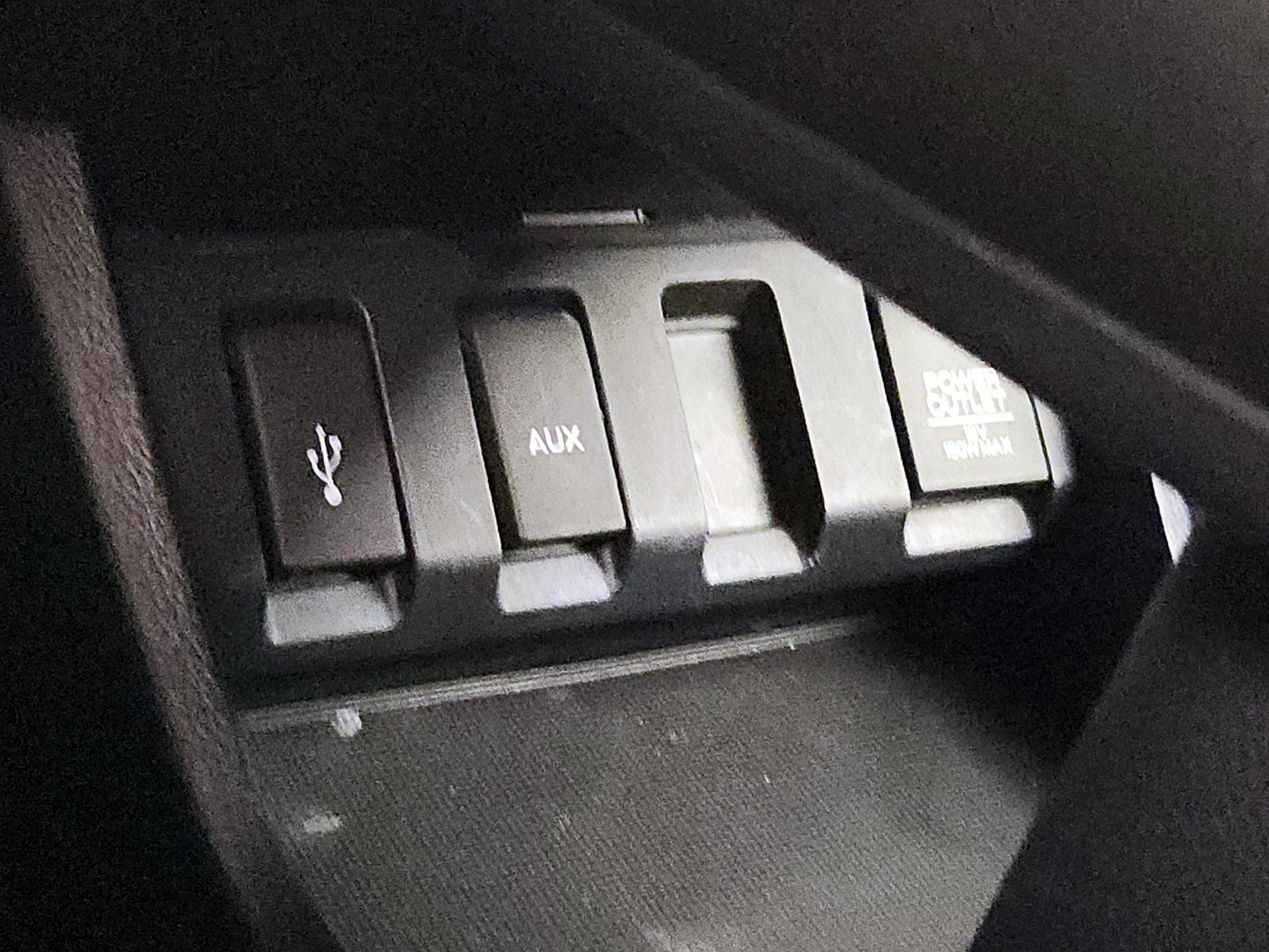 Thumbnail: 2018 Honda HR-V - 18