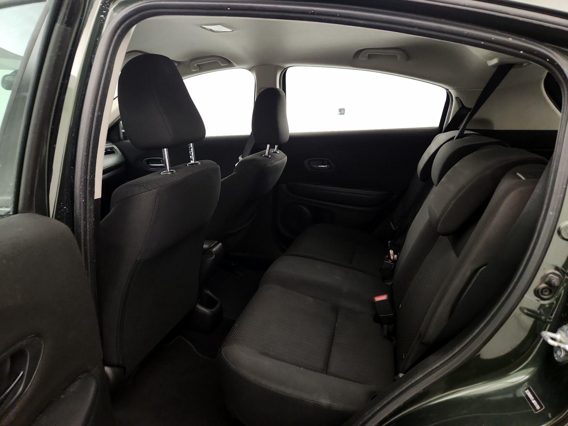 Thumbnail: 2018 Honda HR-V - 19