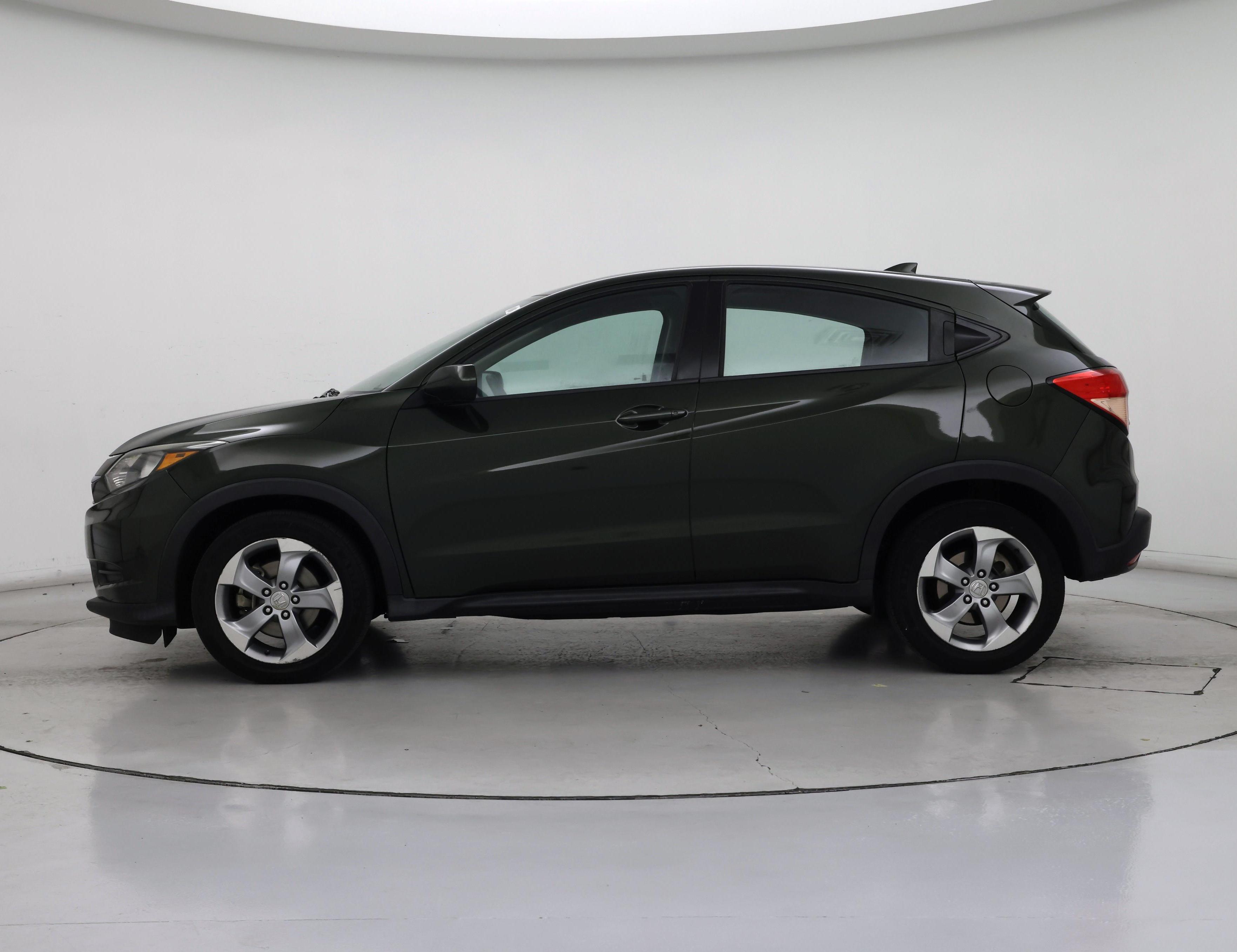 Thumbnail: 2018 Honda HR-V - 3