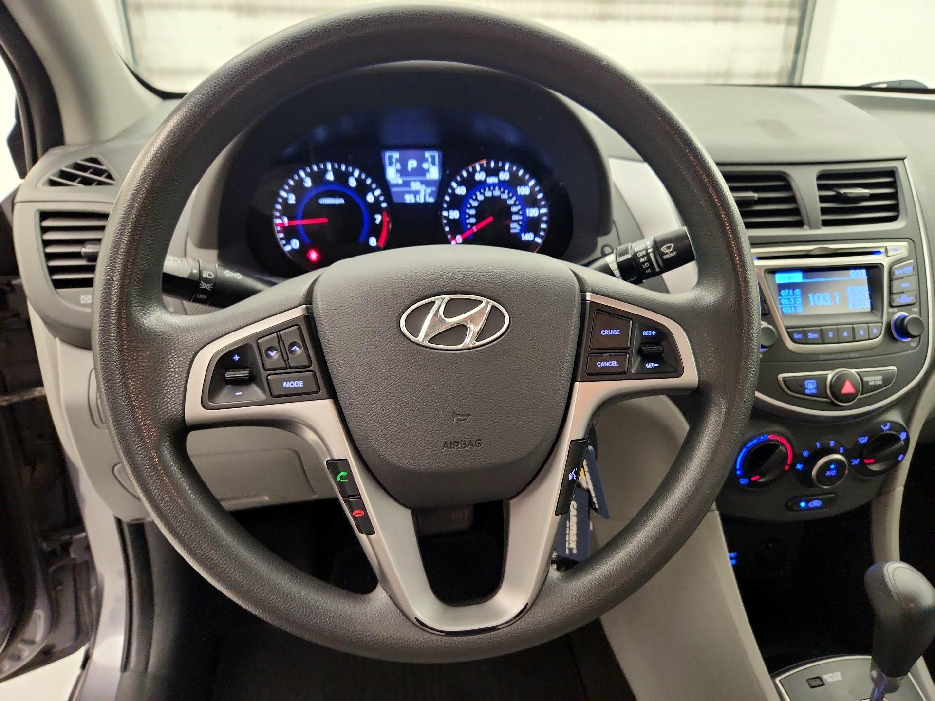 Thumbnail: 2016 Hyundai Accent - 10
