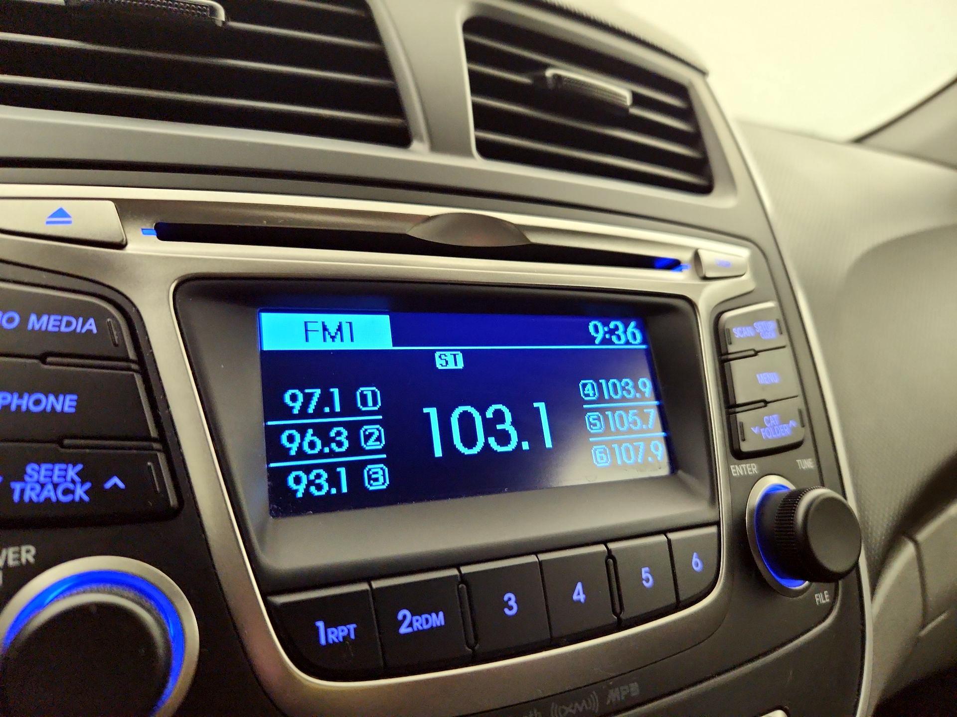 Thumbnail: 2016 Hyundai Accent - 14