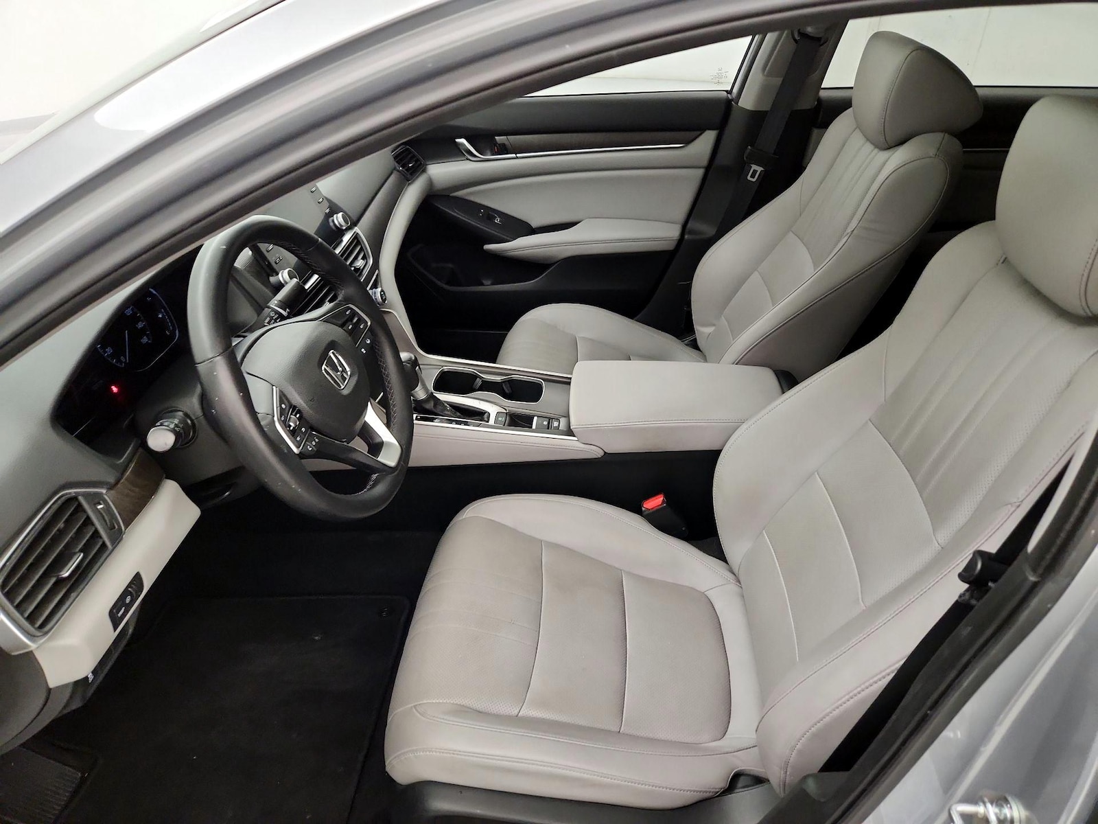 2018 Honda Accord EX-L - Photo 12