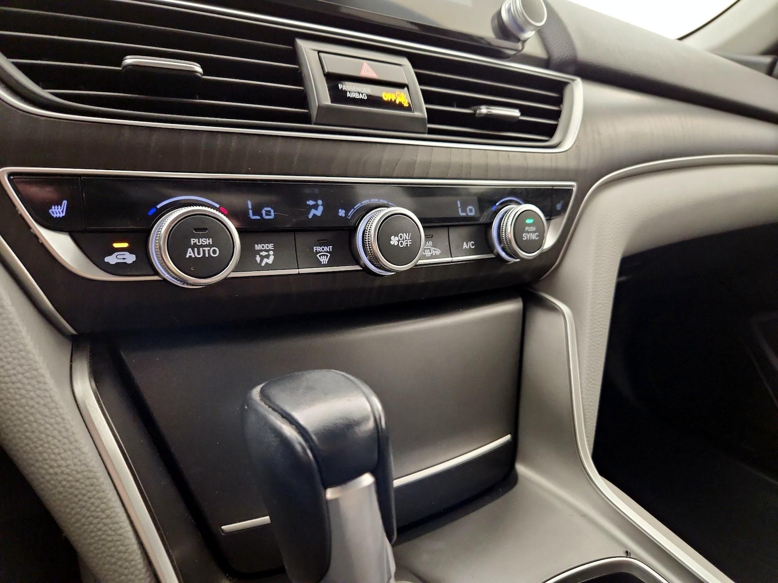 2018 Honda Accord EX-L - Photo 17