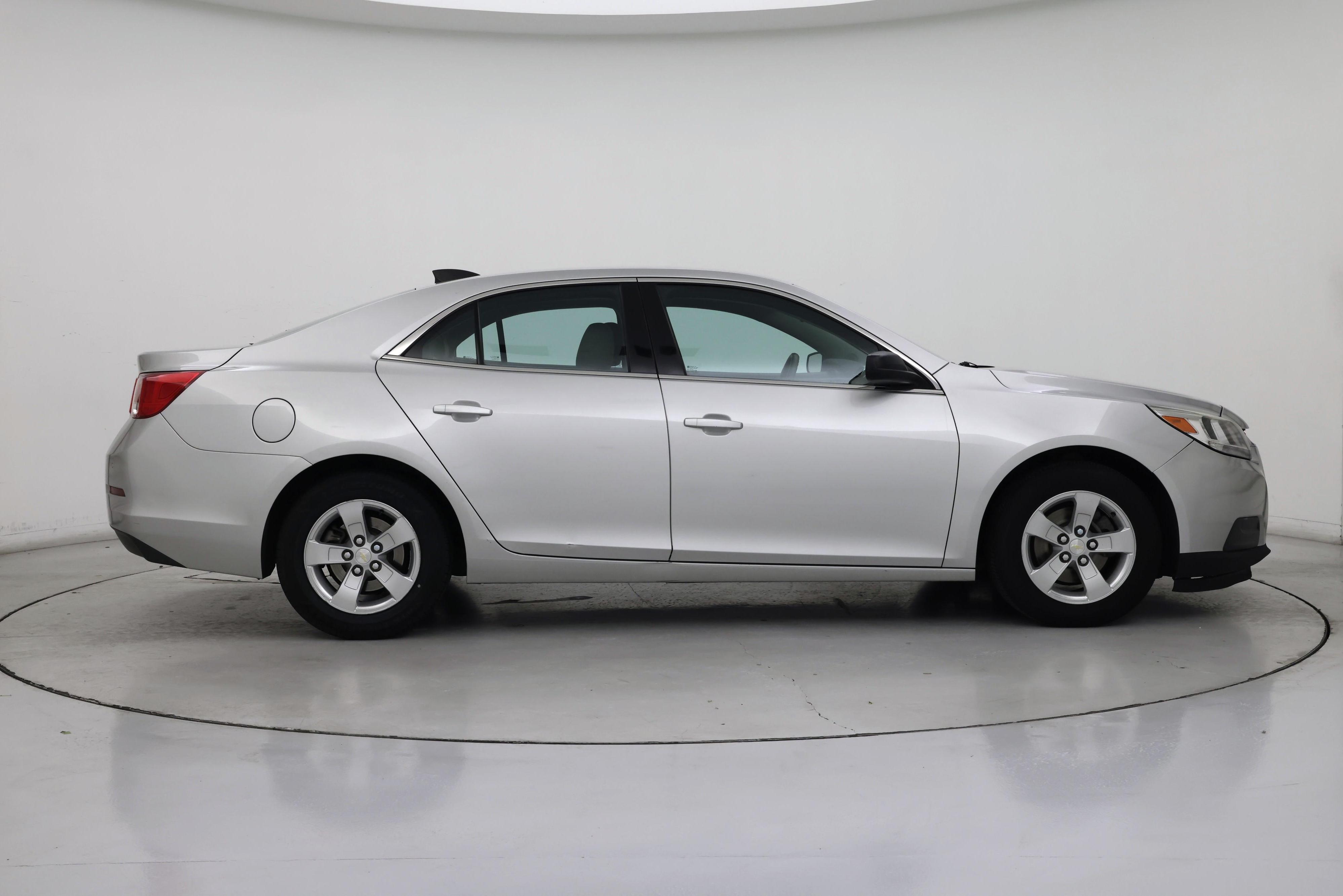 Thumbnail: 2016 Chevrolet Malibu - 7