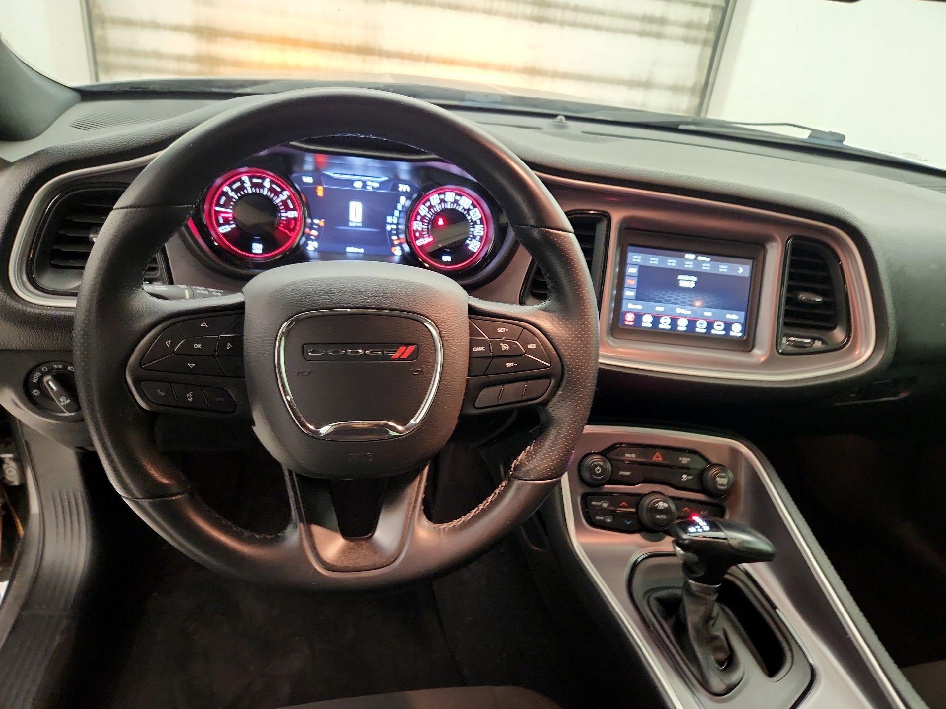 Thumbnail: 2022 Dodge Challenger - 10