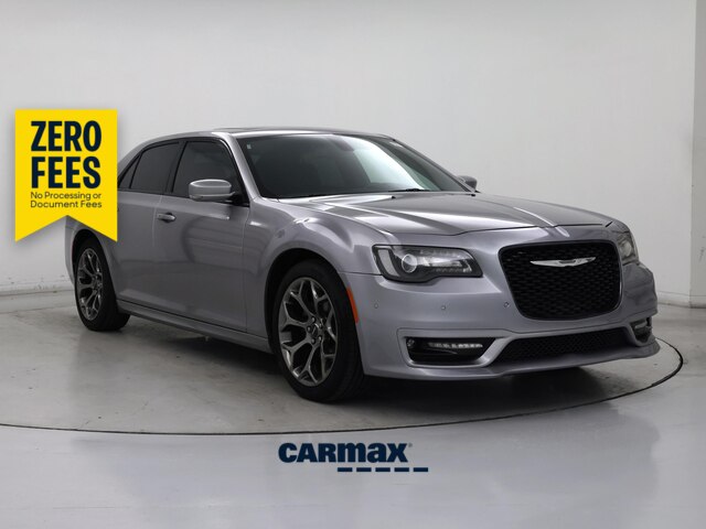 Silver 2018 Chrysler 300 Sedan Rear-Wheel Drive Automatic