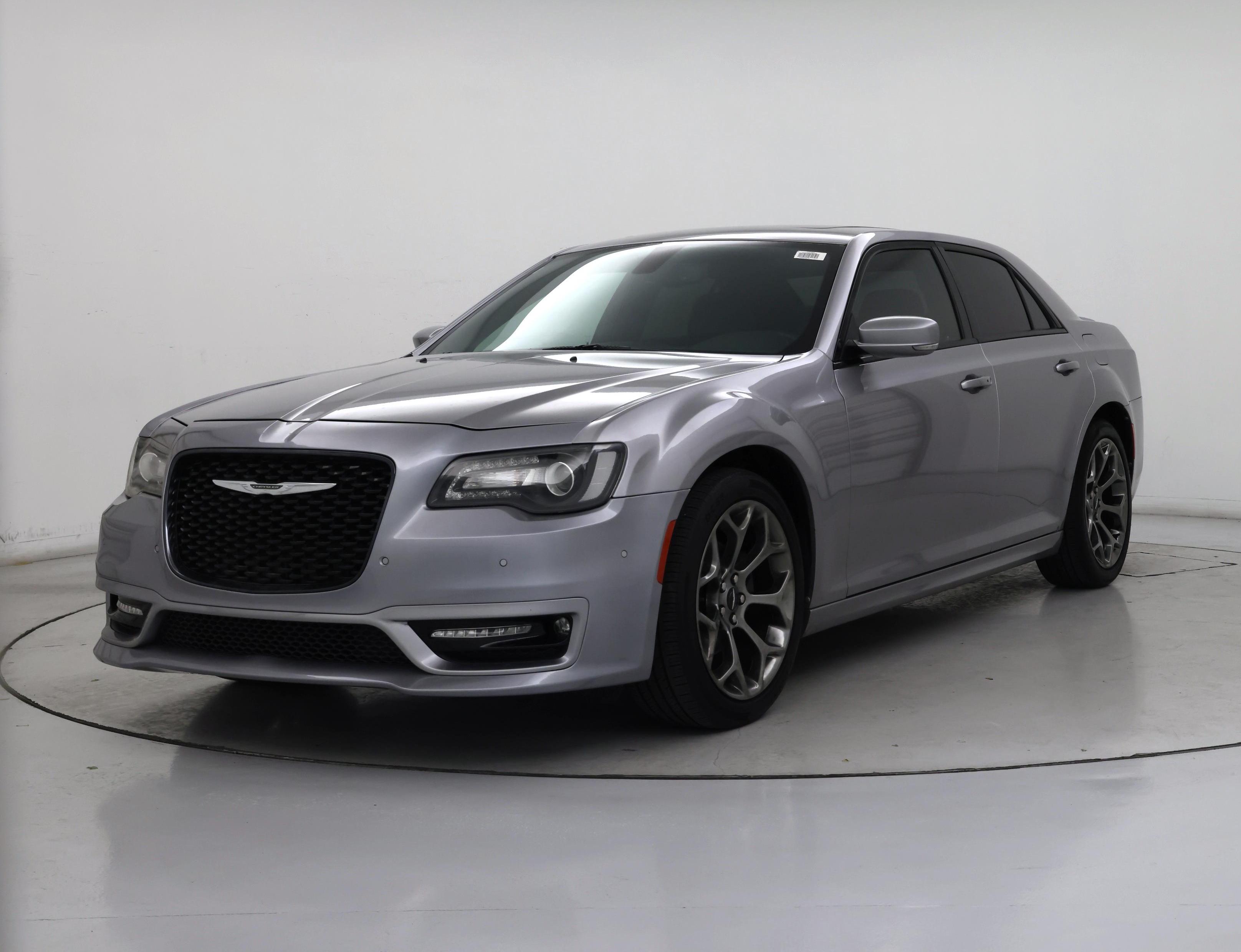 Thumbnail: 2018 Chrysler 300 - 4
