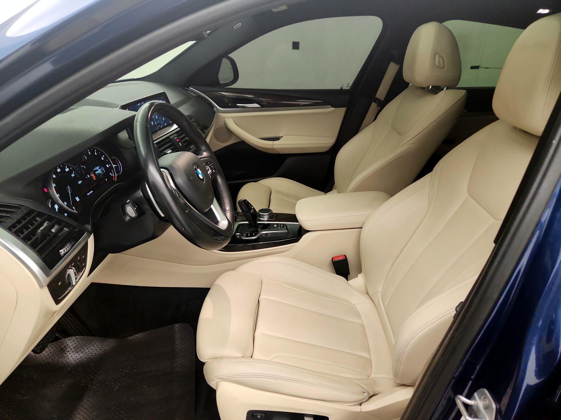 Thumbnail: 2019 BMW X4 - 11