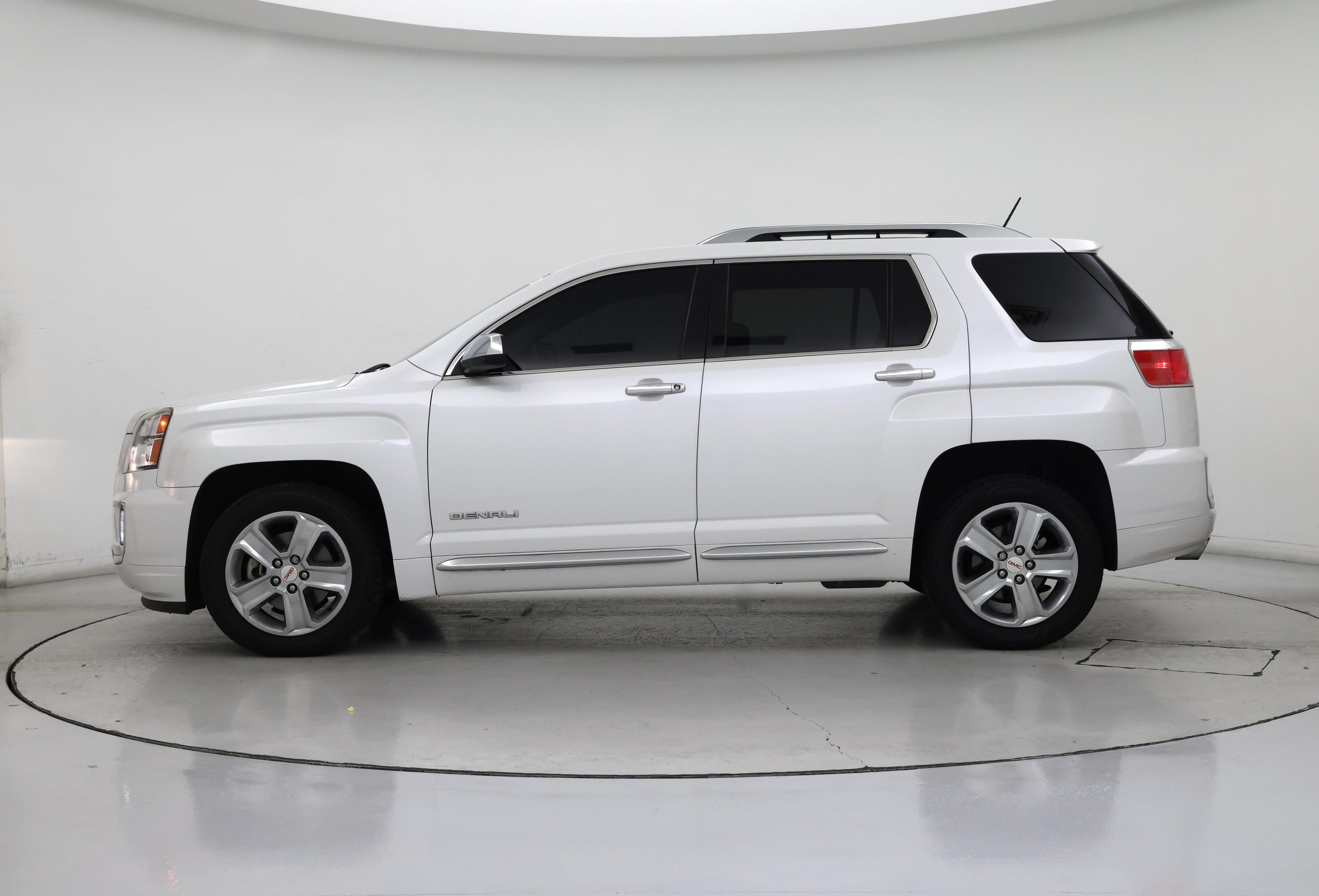 Thumbnail: 2016 GMC Terrain - 3