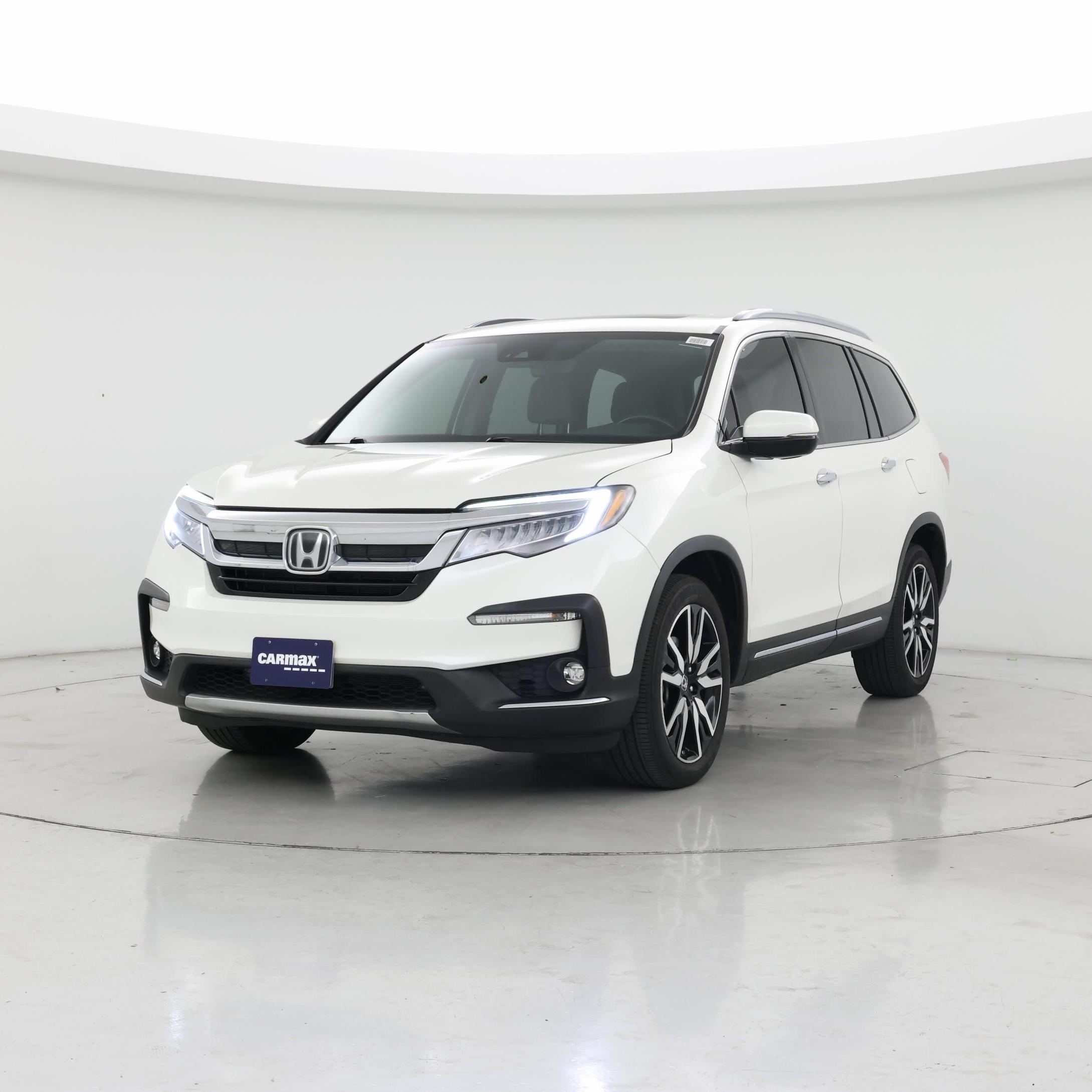 Thumbnail: 2019 Honda Pilot - 4
