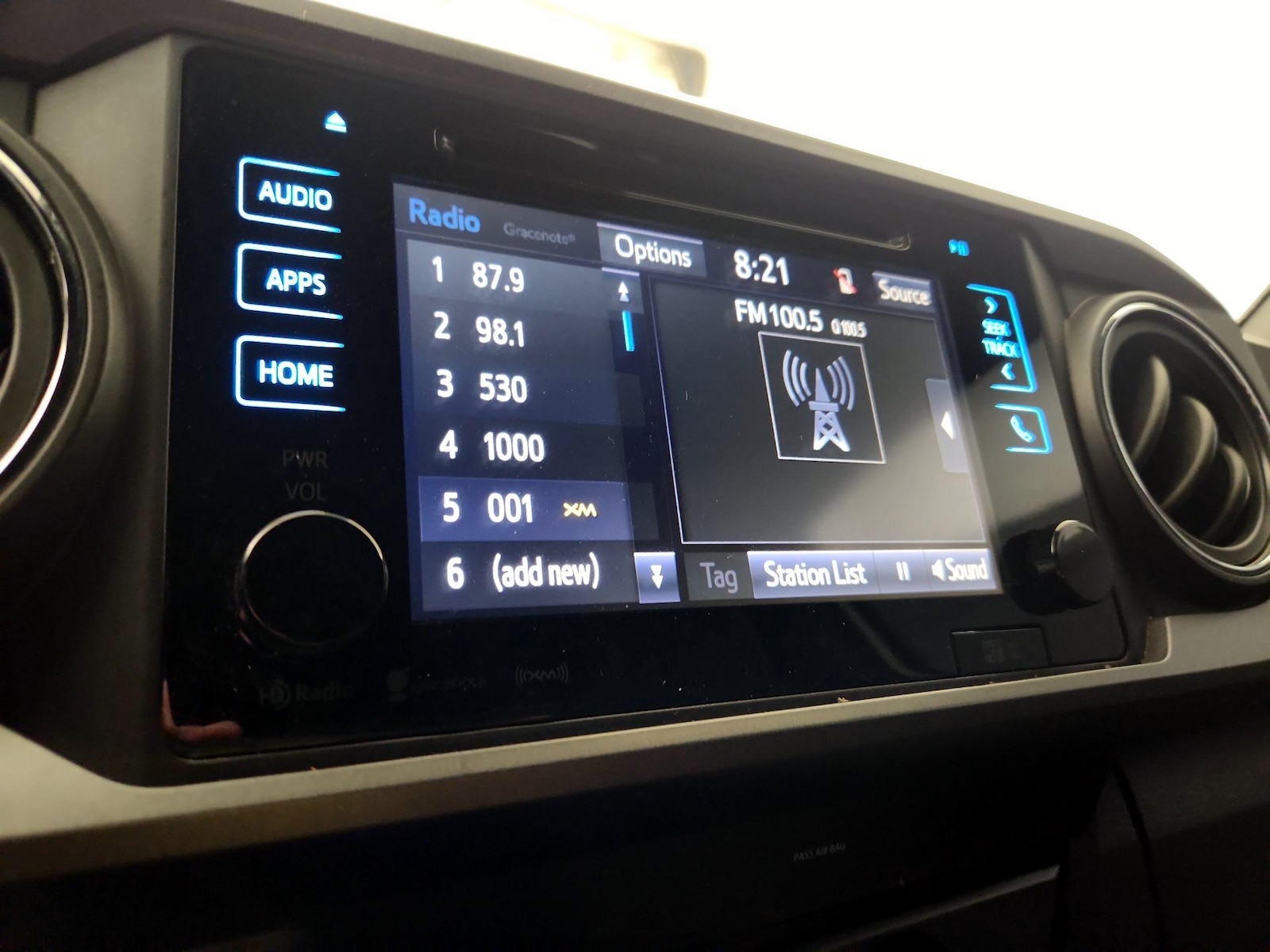 2019 Toyota Tacoma TRD Sport - Photo 16