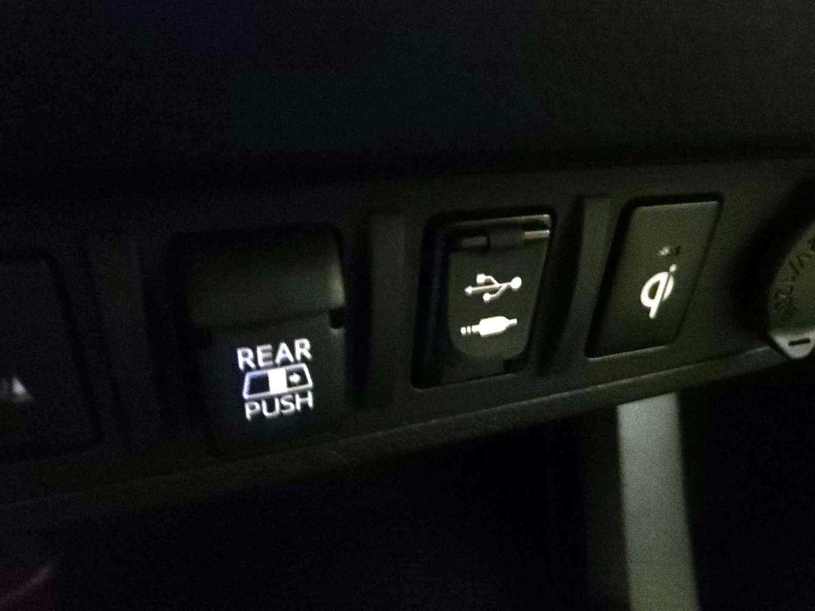 2019 Toyota Tacoma TRD Sport - Photo 19