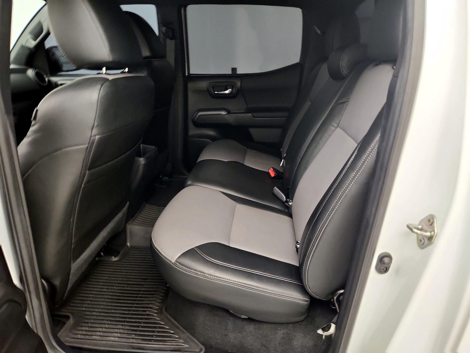2019 Toyota Tacoma TRD Sport - Photo 20