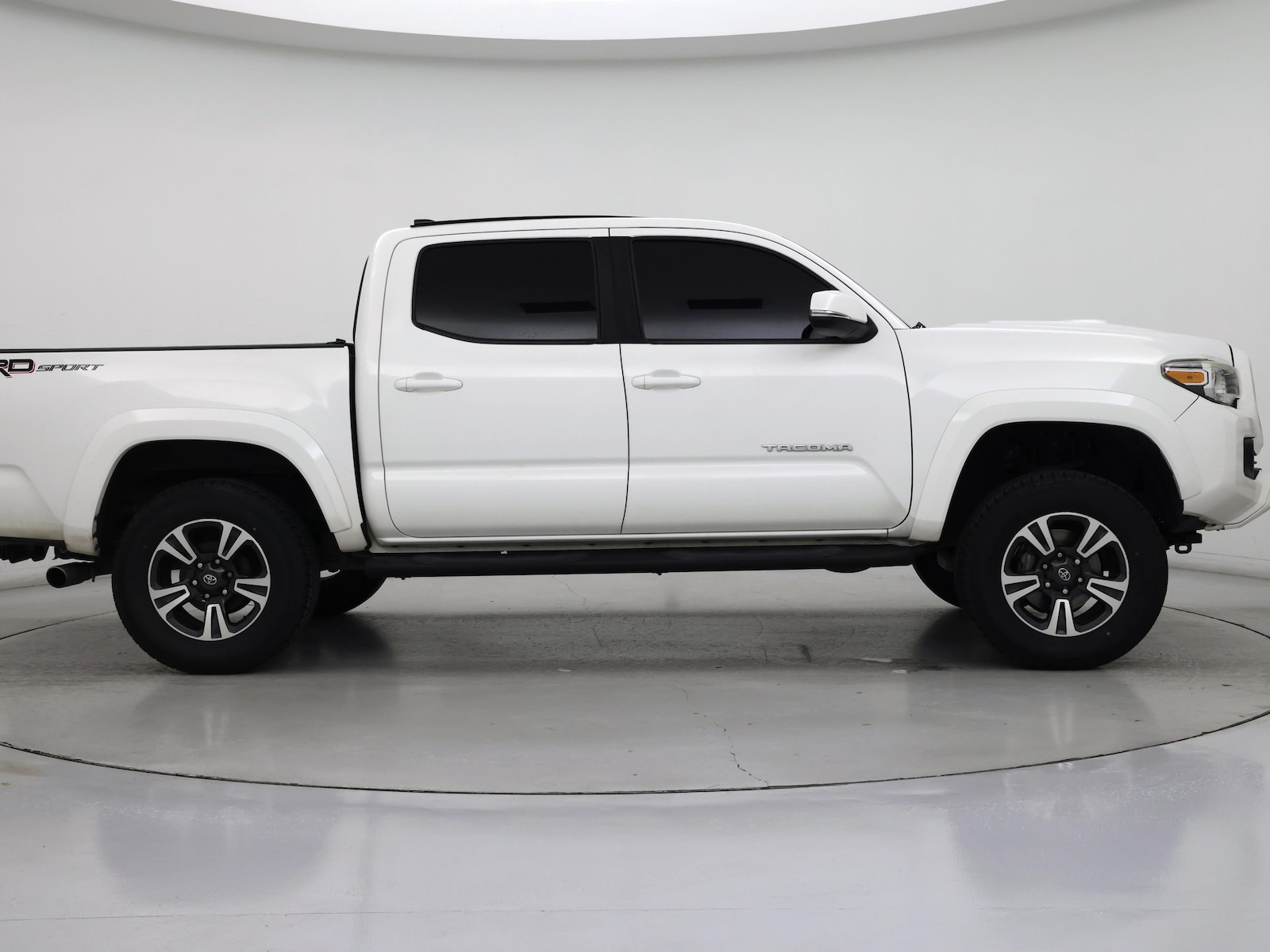 2019 Toyota Tacoma TRD Sport - Photo 8