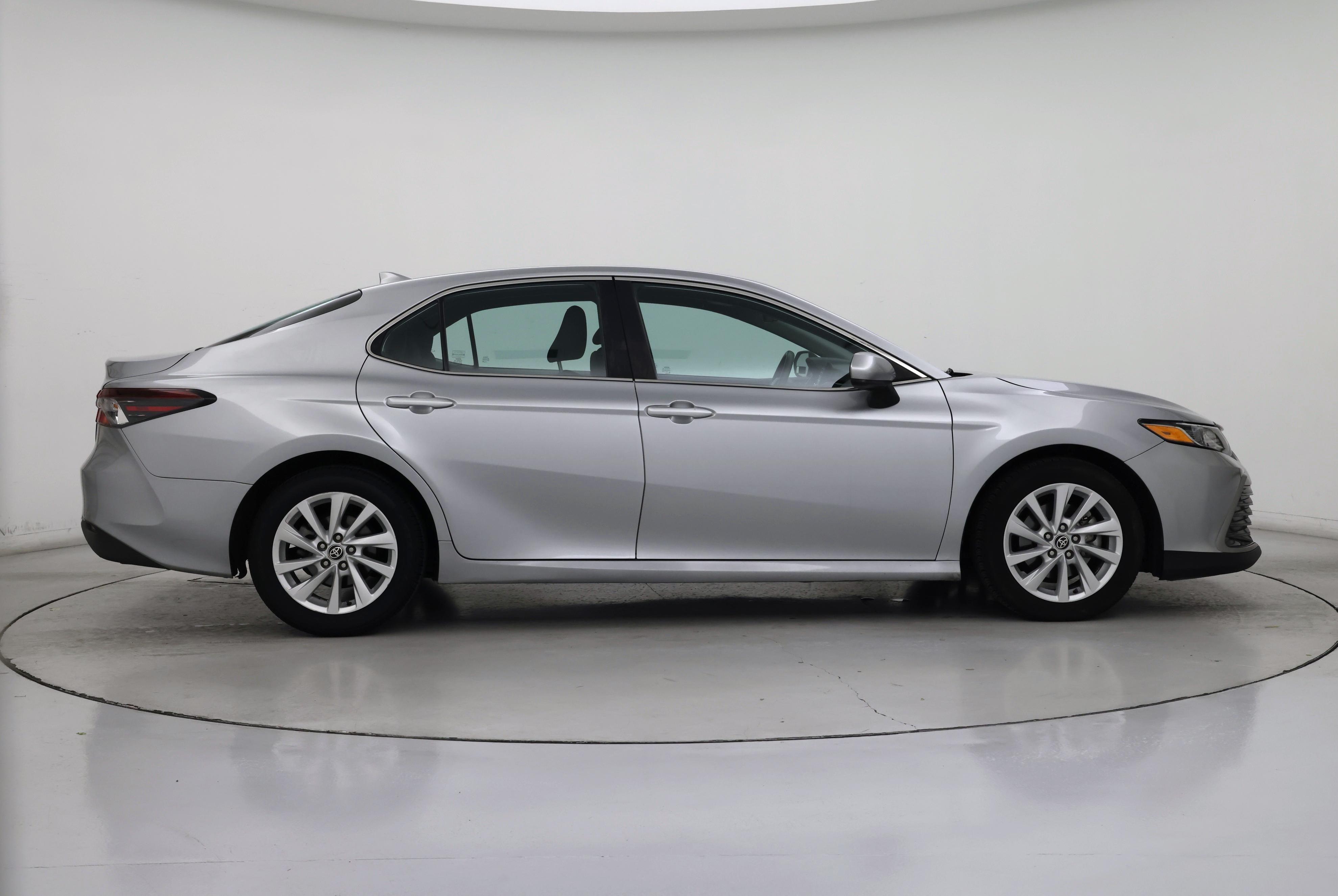 Thumbnail: 2022 Toyota Camry - 7