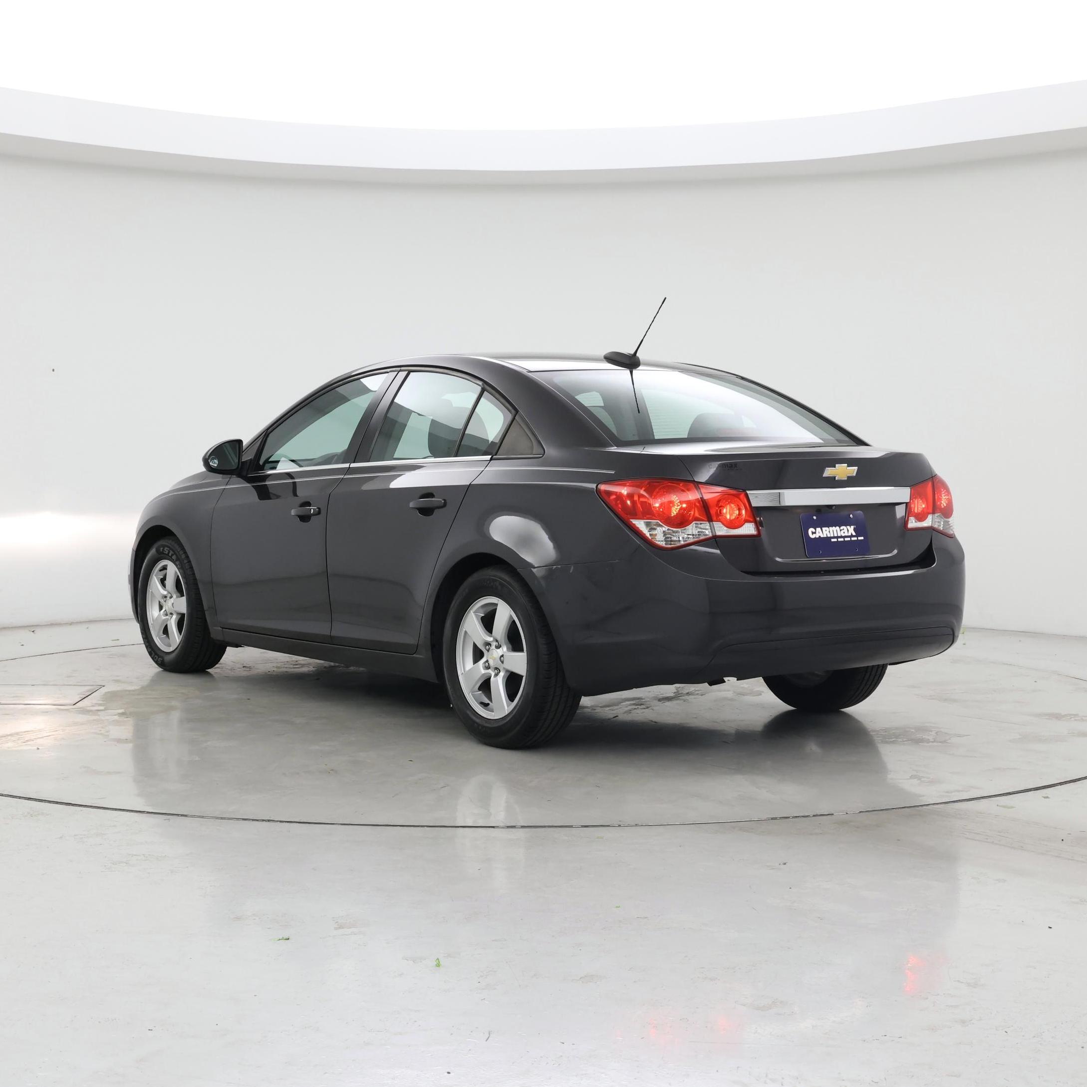 Thumbnail: 2016 Chevrolet Cruze - 2