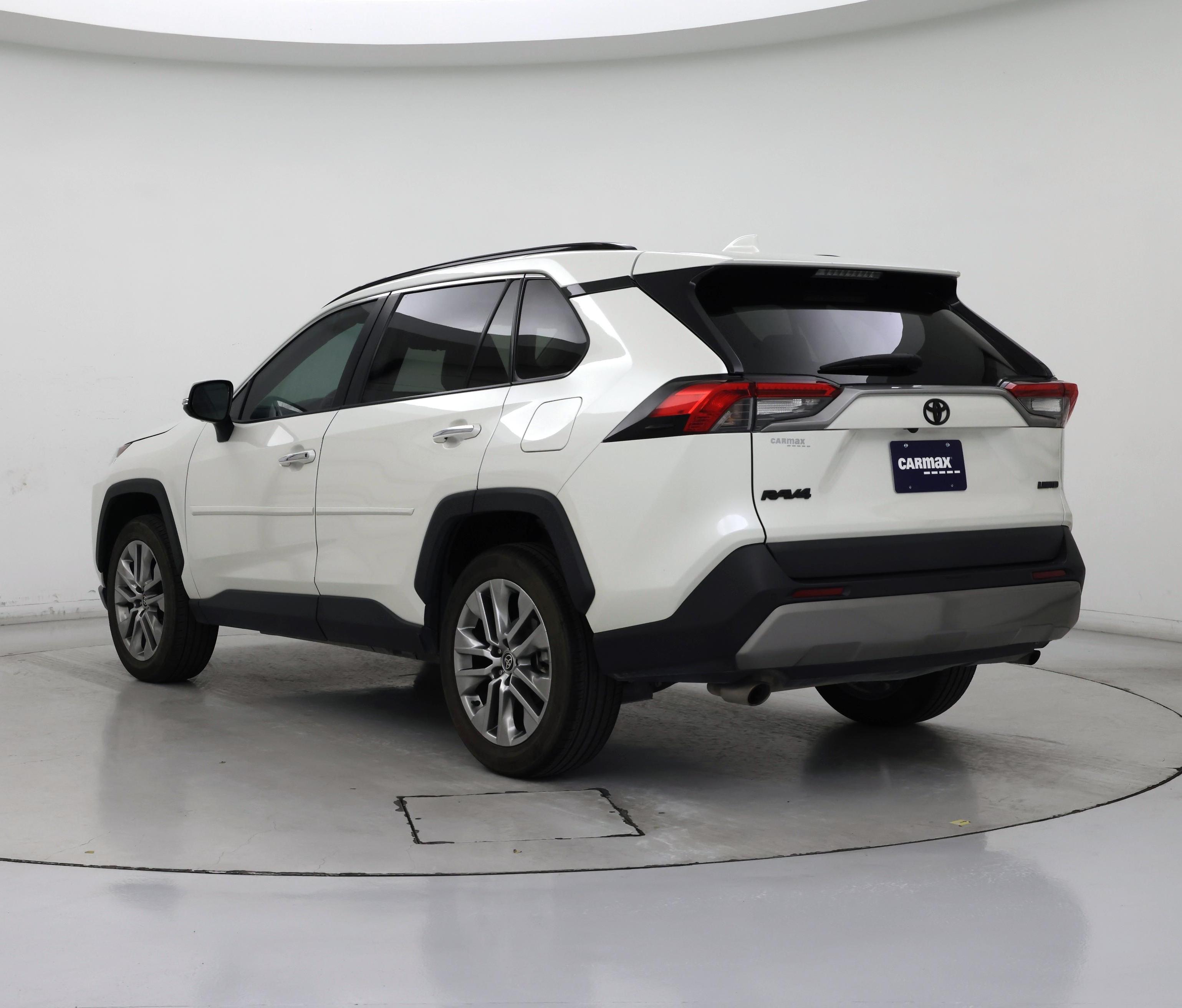 Thumbnail: 2022 Toyota RAV4 - 2