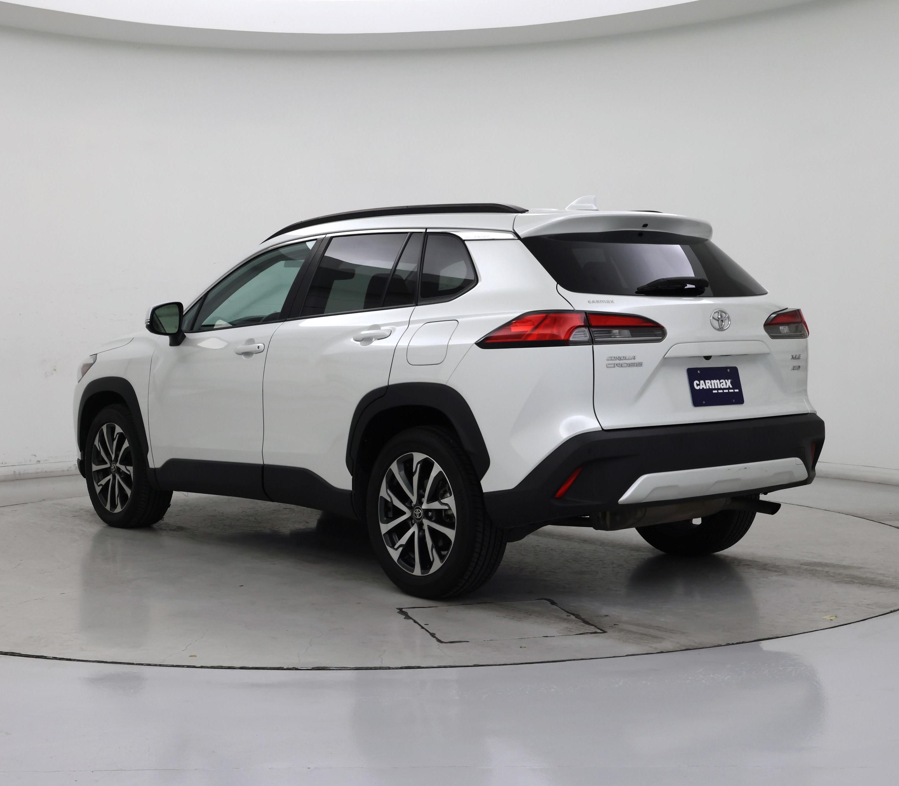 Thumbnail: 2022 Toyota Corolla Cross - 2