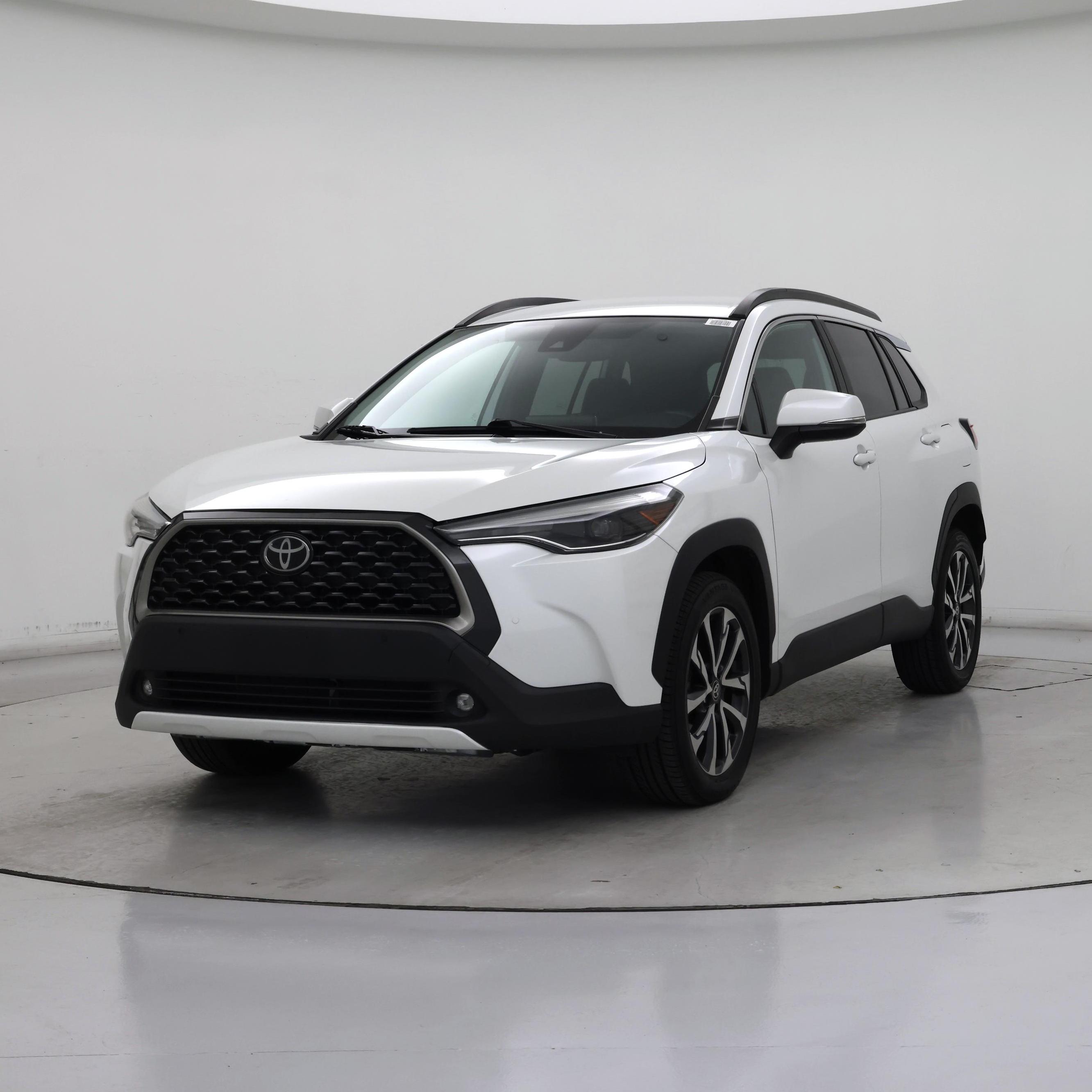 Thumbnail: 2022 Toyota Corolla Cross - 4