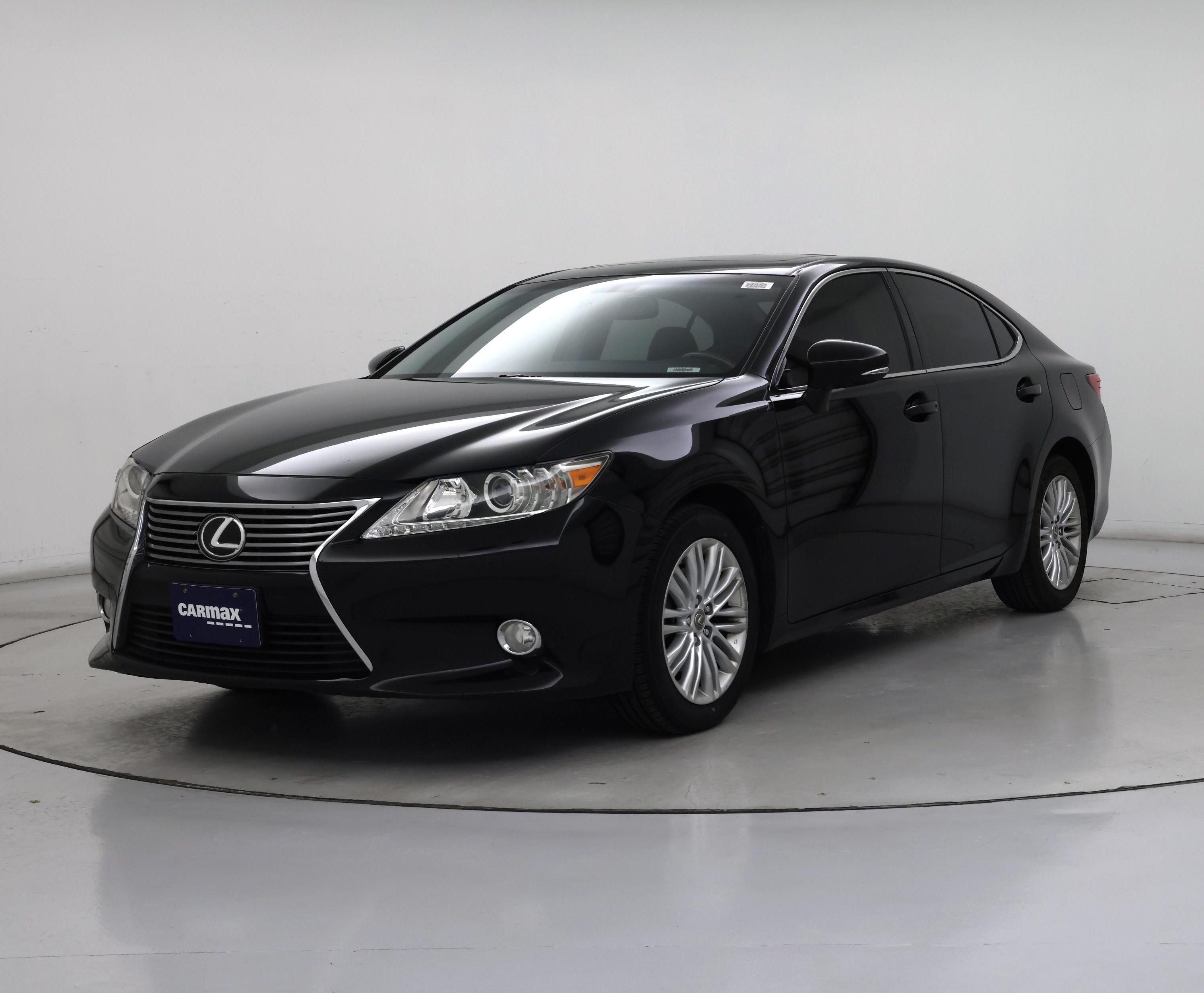 Thumbnail: 2015 Lexus ES - 4