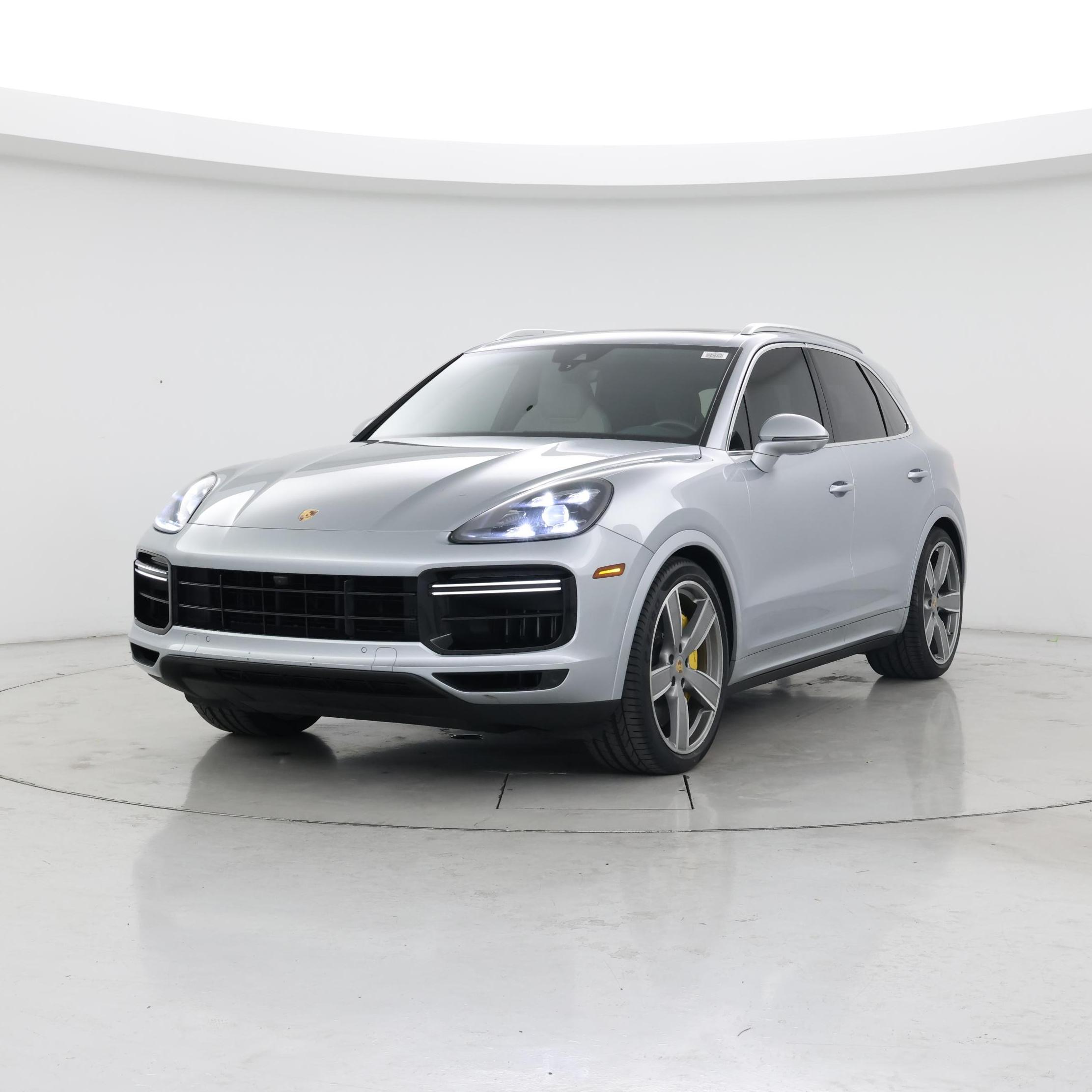 Thumbnail: 2020 Porsche Cayenne - 4