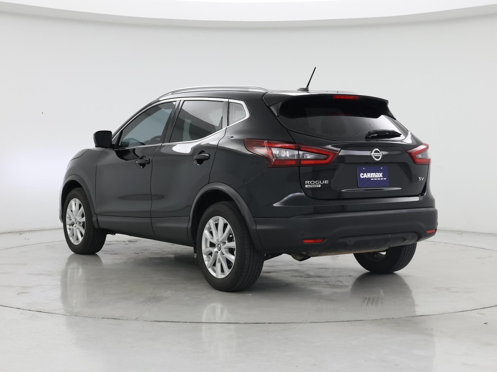 2022 Nissan Rogue Sport SV - Photo 3