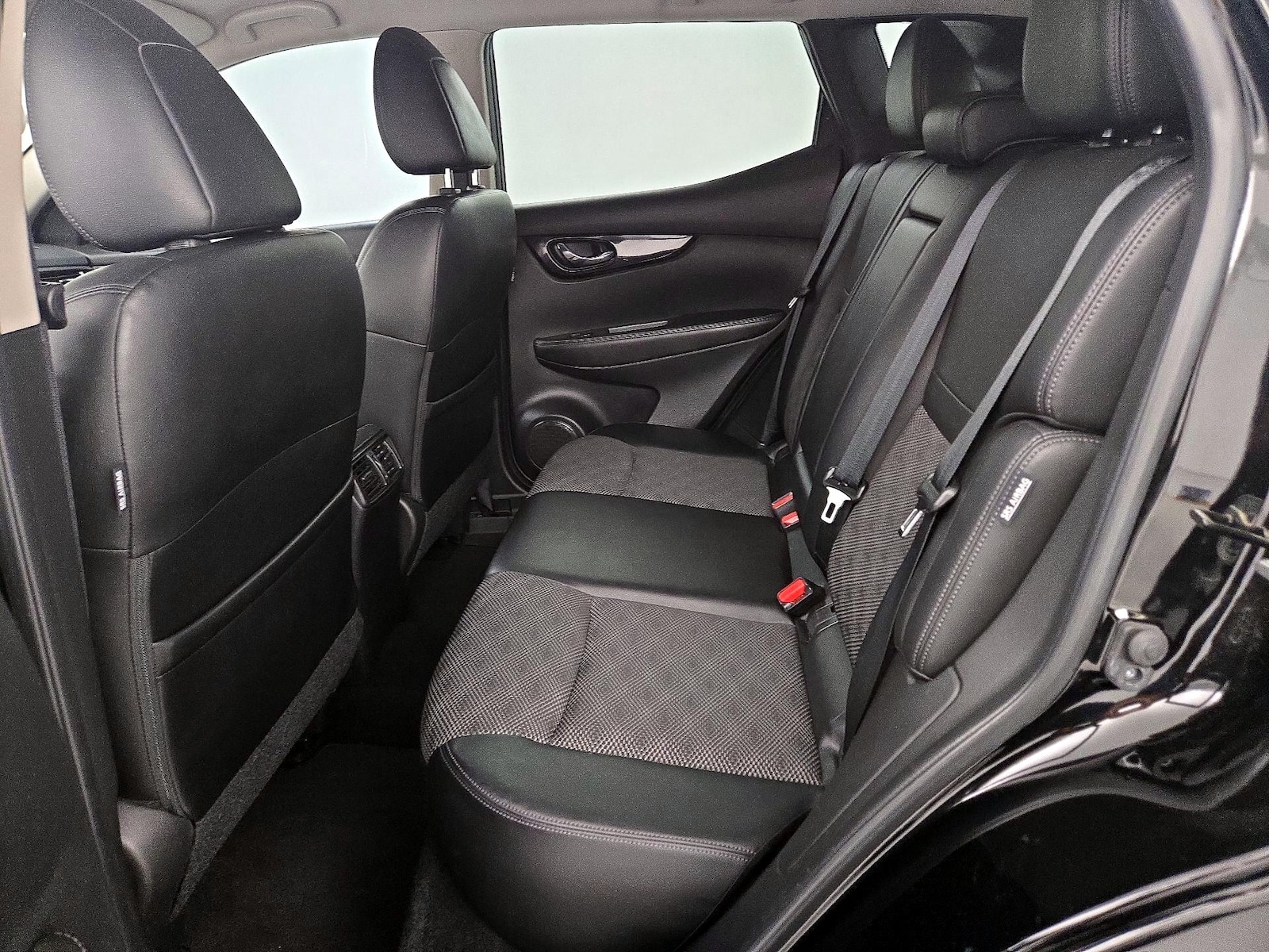 2022 Nissan Rogue Sport SV - Photo 20