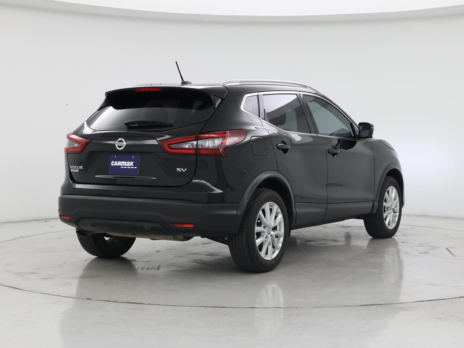 2022 Nissan Rogue Sport SV - Photo 9