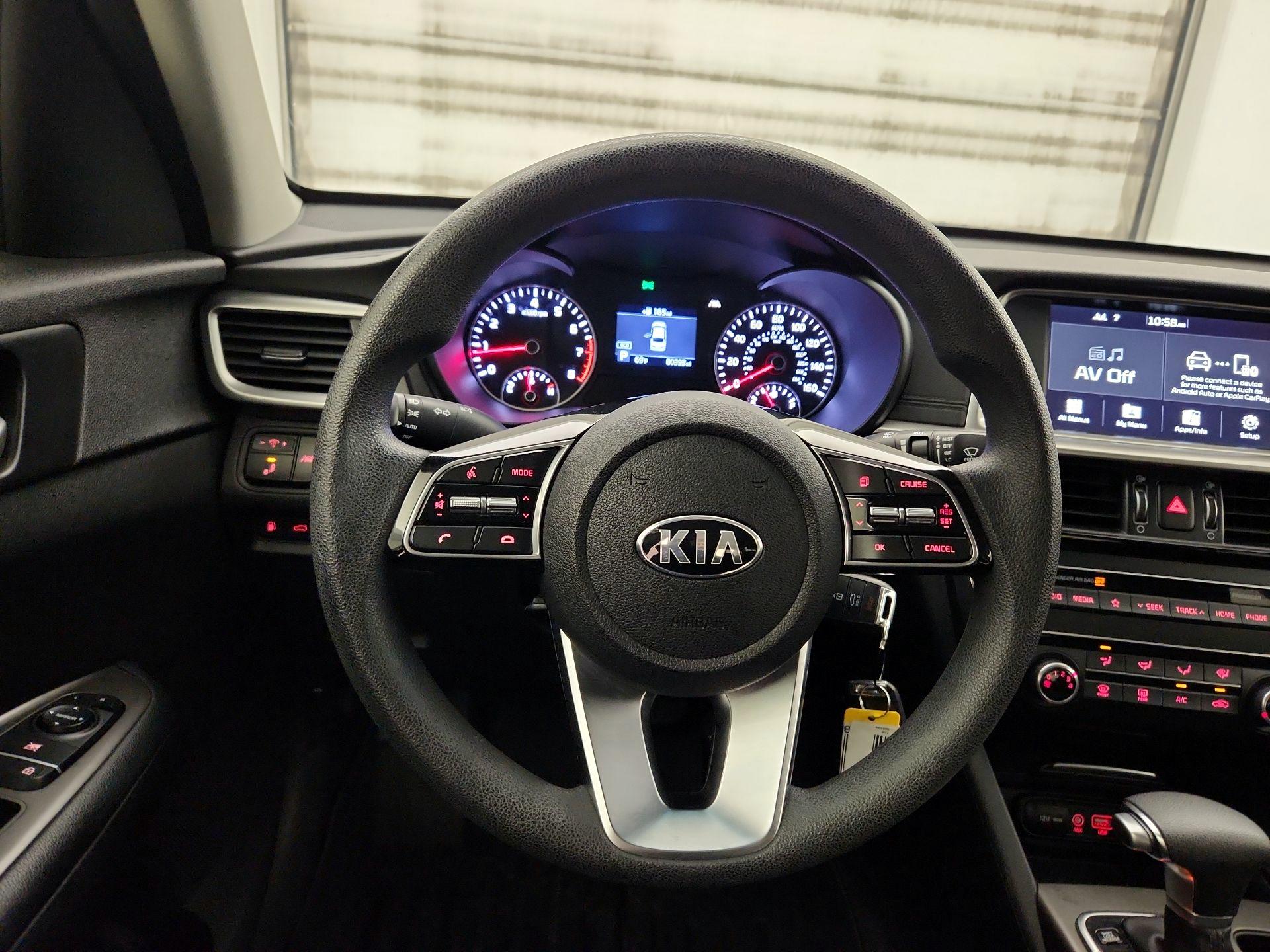 Thumbnail: 2019 Kia Optima - 10