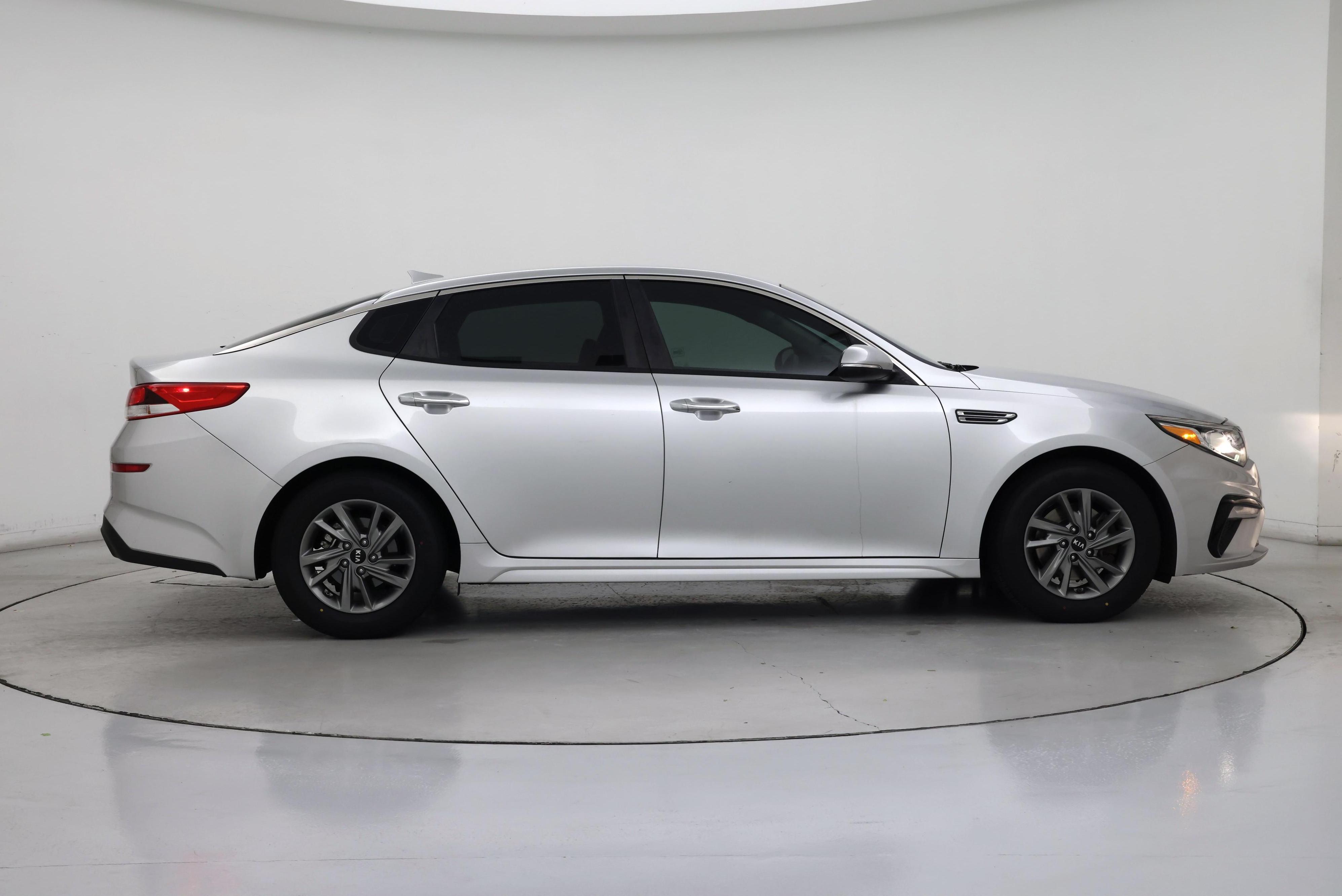 Thumbnail: 2019 Kia Optima - 7