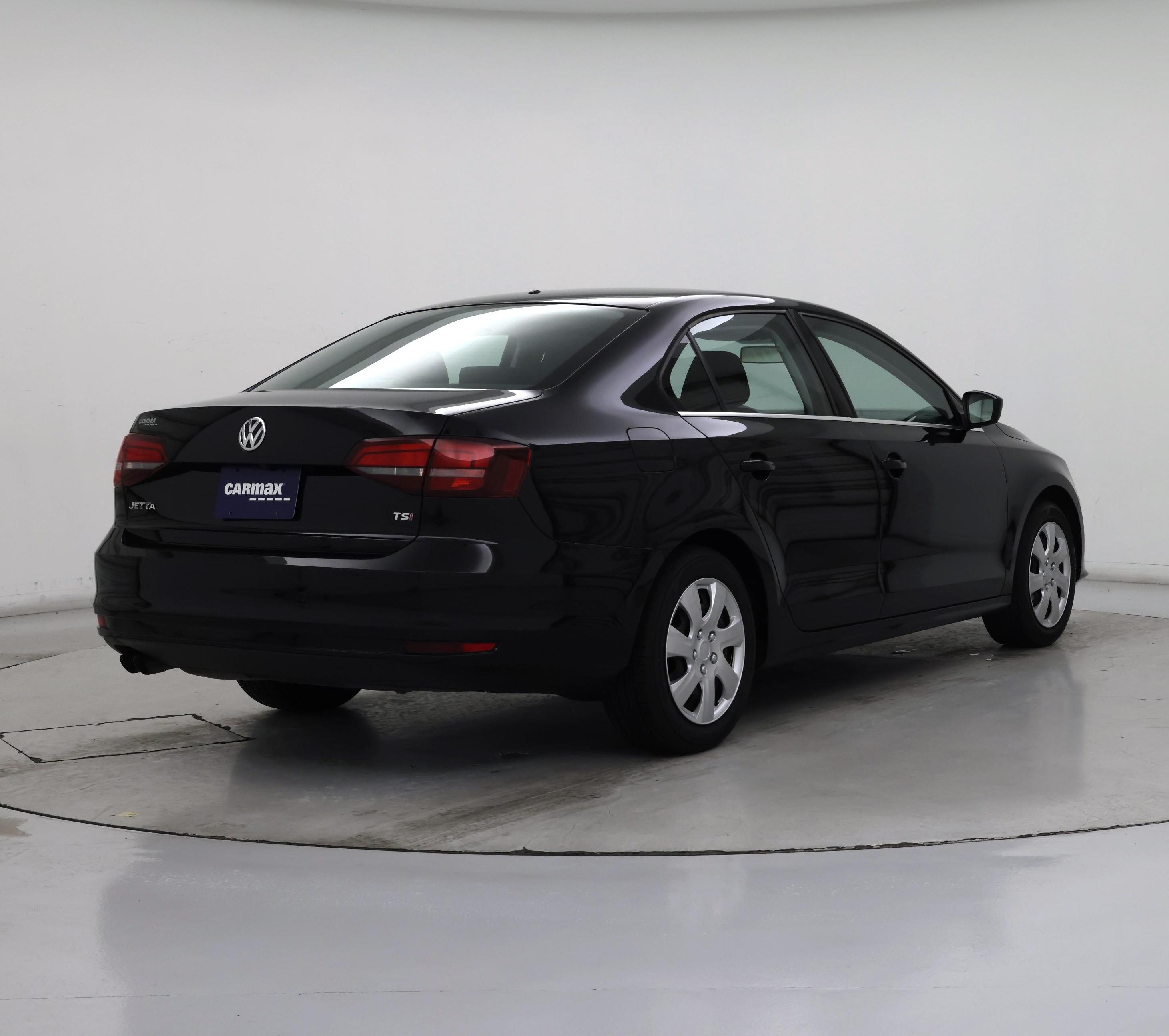 Thumbnail: 2017 Volkswagen Jetta - 8