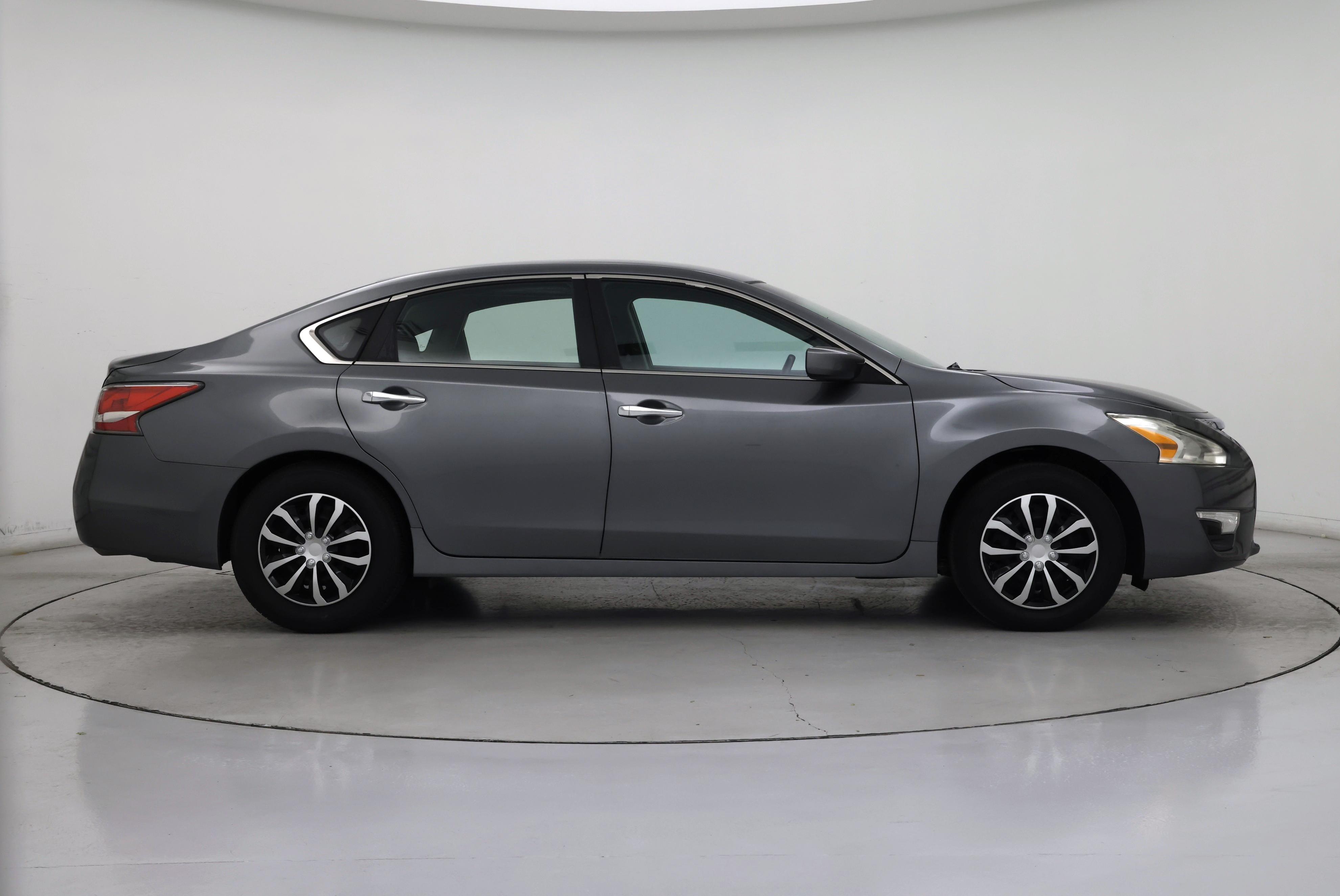 Thumbnail: 2014 Nissan Altima - 7