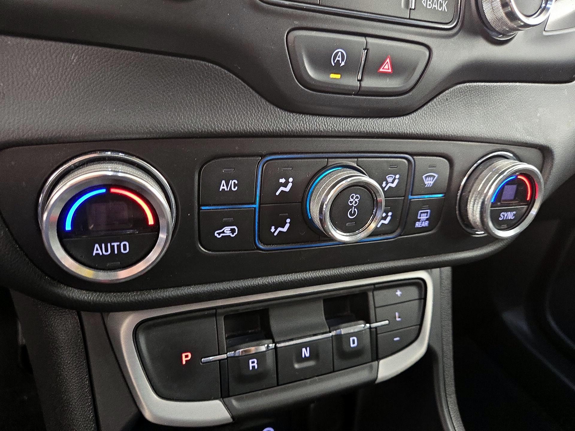 Thumbnail: 2023 GMC Terrain - 16