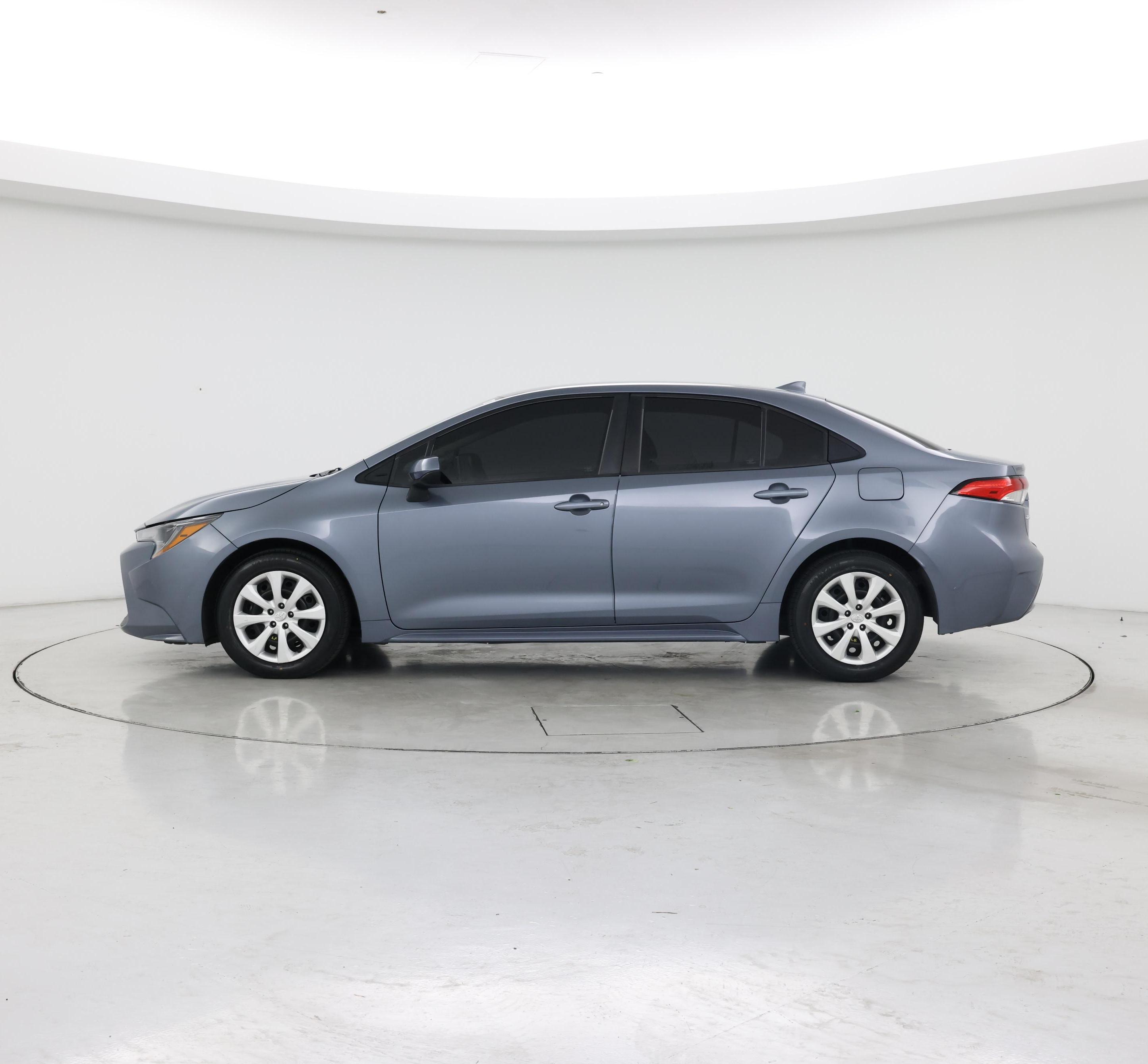 Thumbnail: 2021 Toyota Corolla - 3