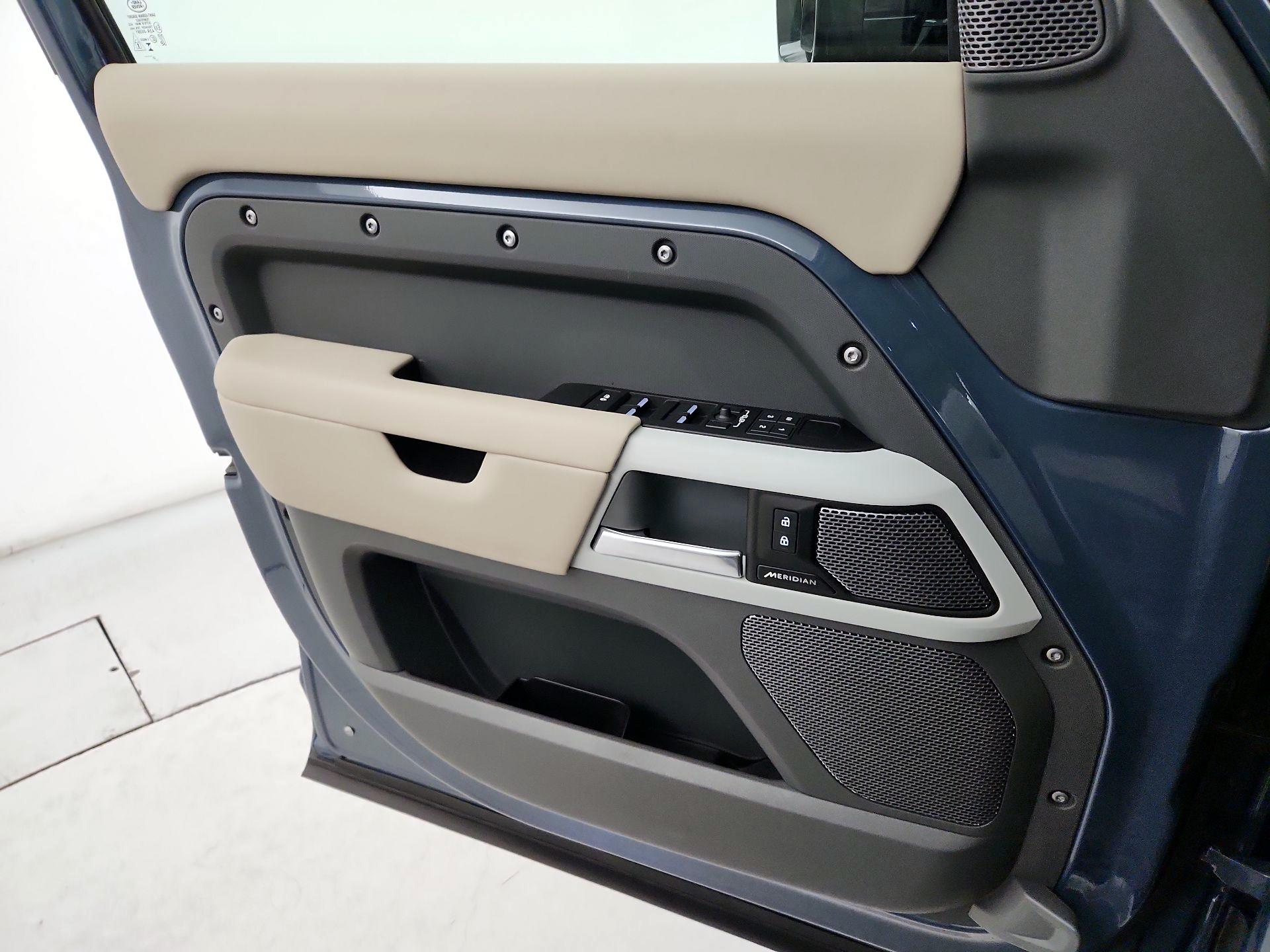Thumbnail: 2024 Land Rover Defender - 12