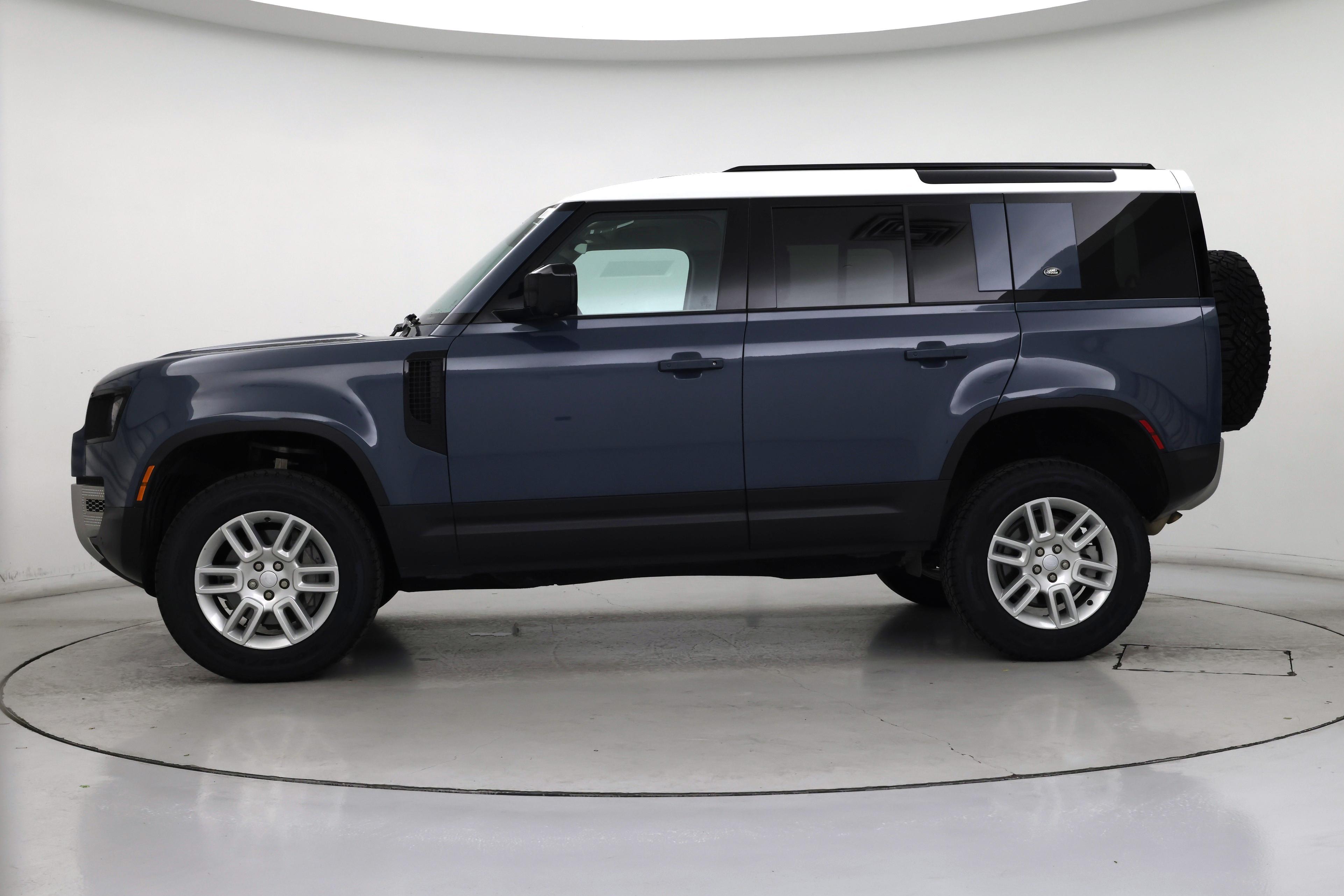 Thumbnail: 2024 Land Rover Defender - 3