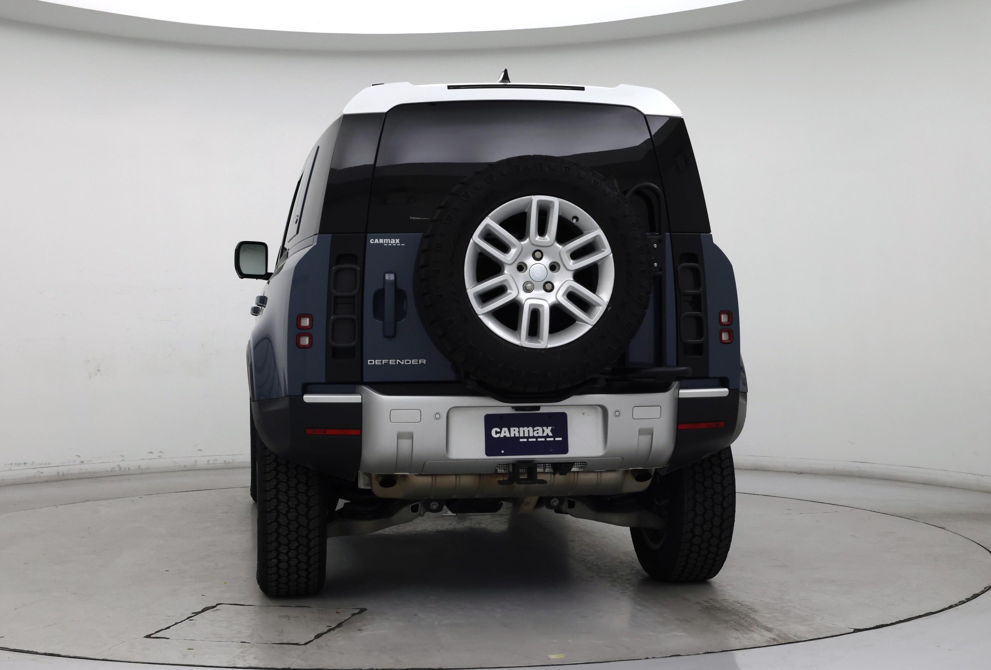 Thumbnail: 2024 Land Rover Defender - 6
