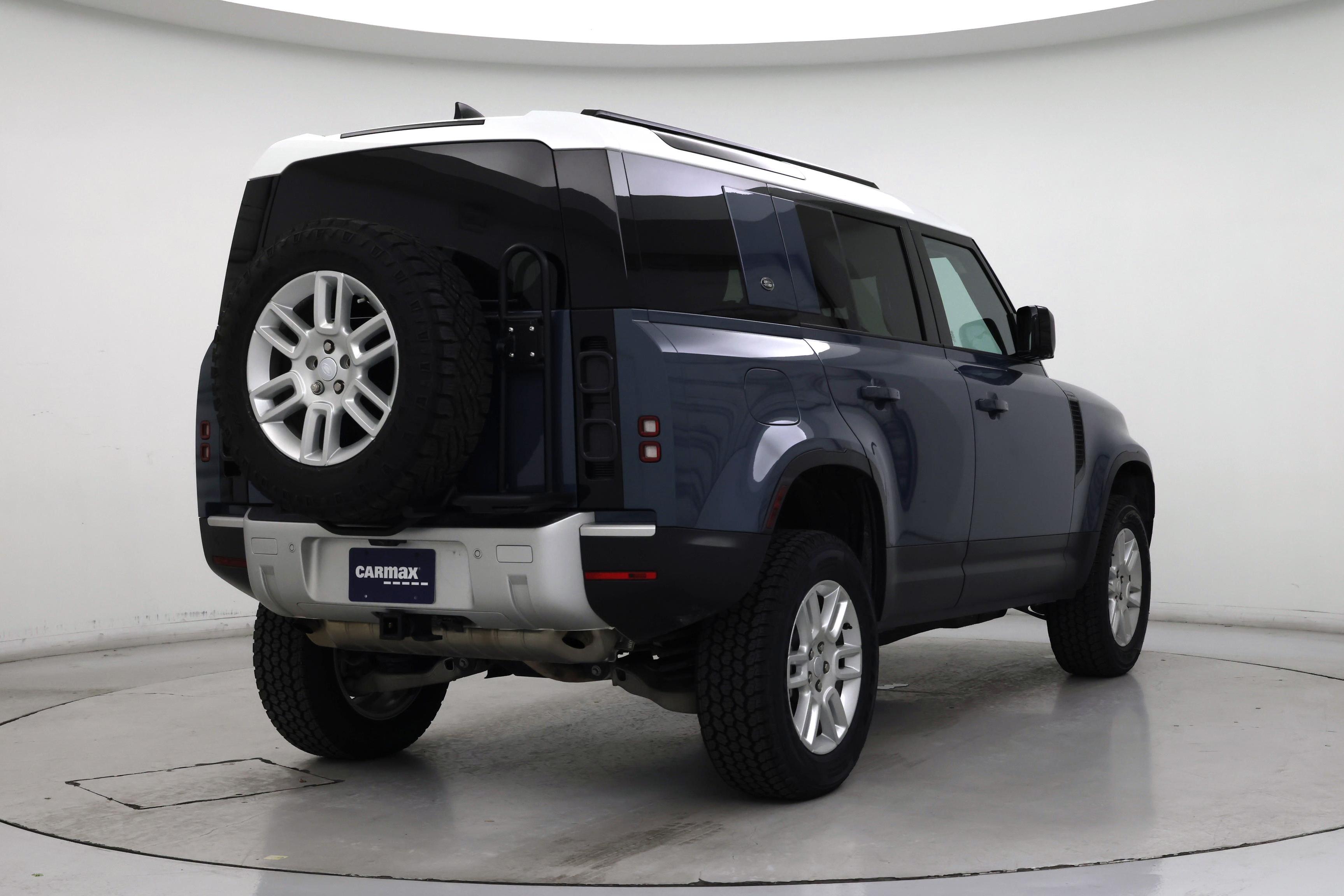 Thumbnail: 2024 Land Rover Defender - 8