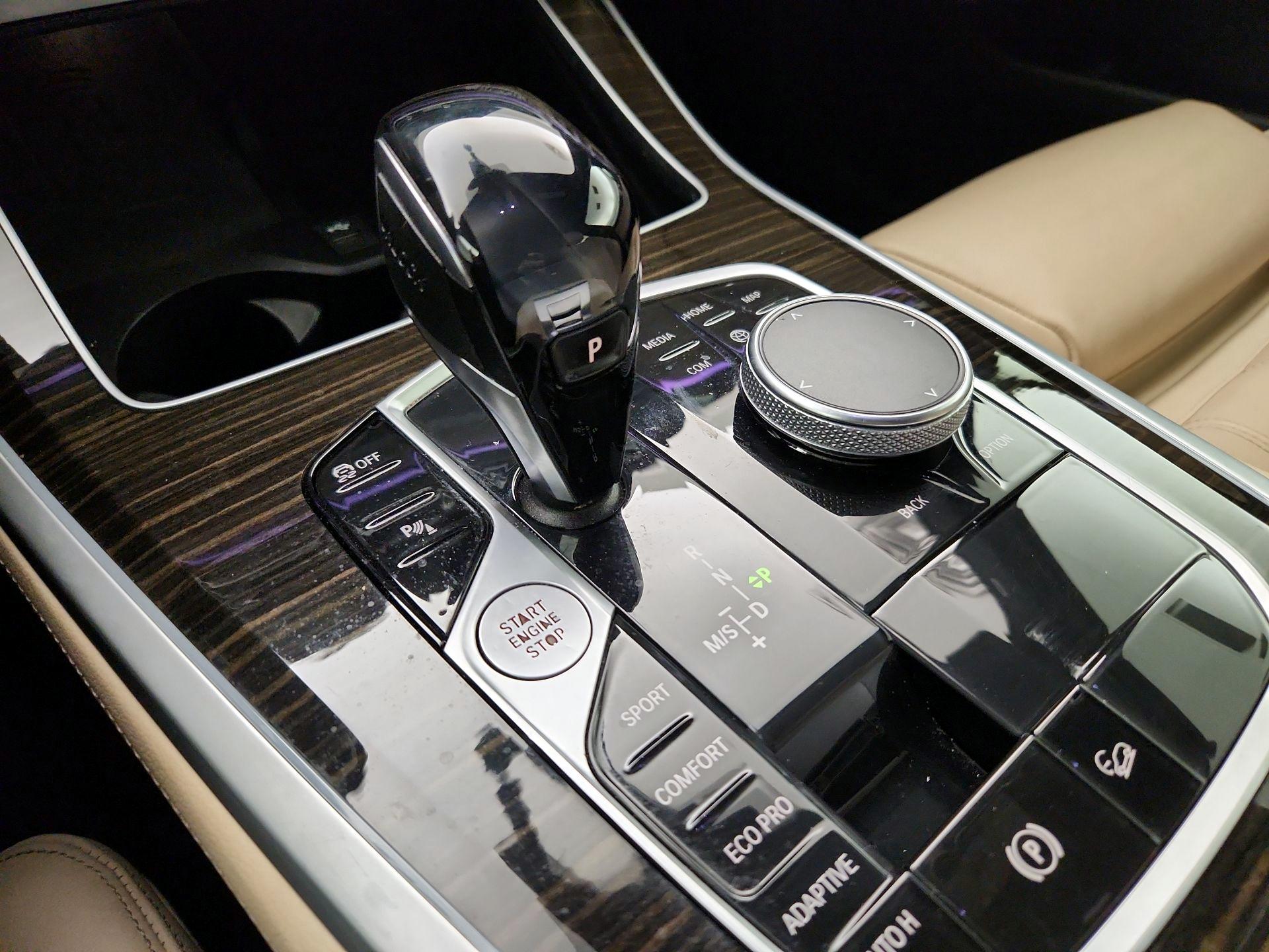 Thumbnail: 2021 BMW X5 - 17