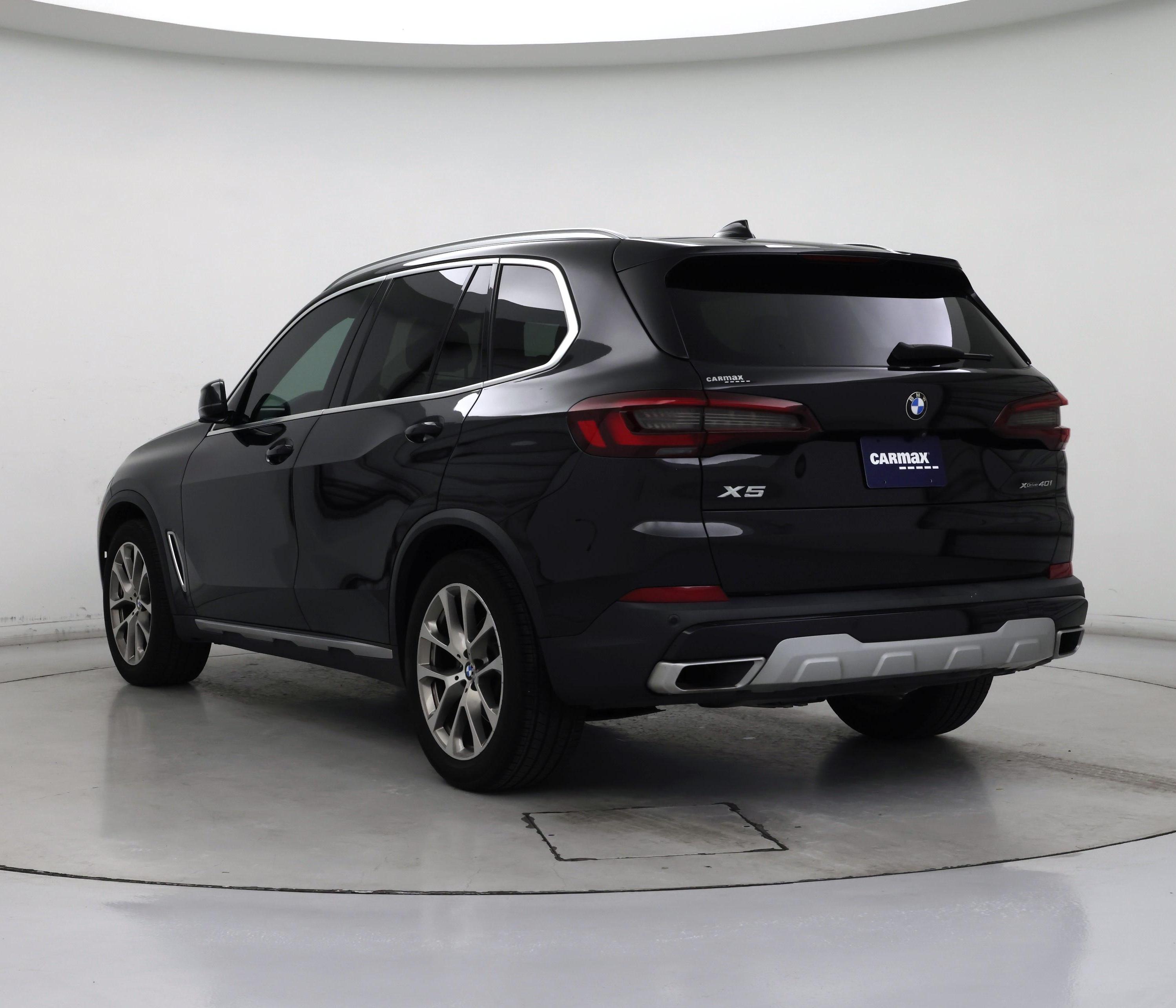 Thumbnail: 2021 BMW X5 - 2