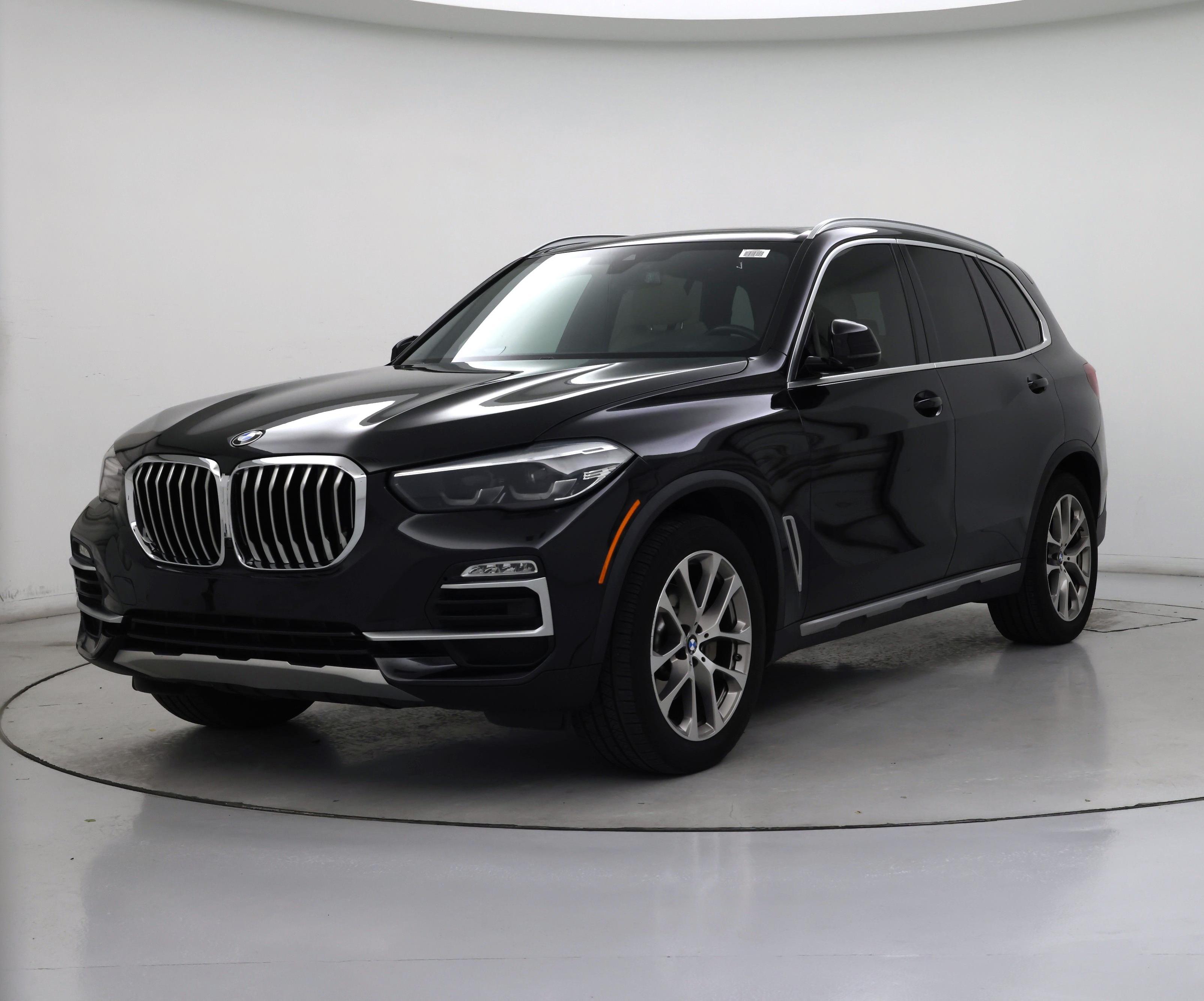 Thumbnail: 2021 BMW X5 - 4