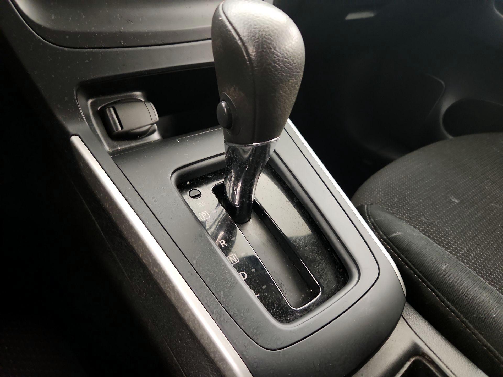 Thumbnail: 2019 Nissan Sentra - 17