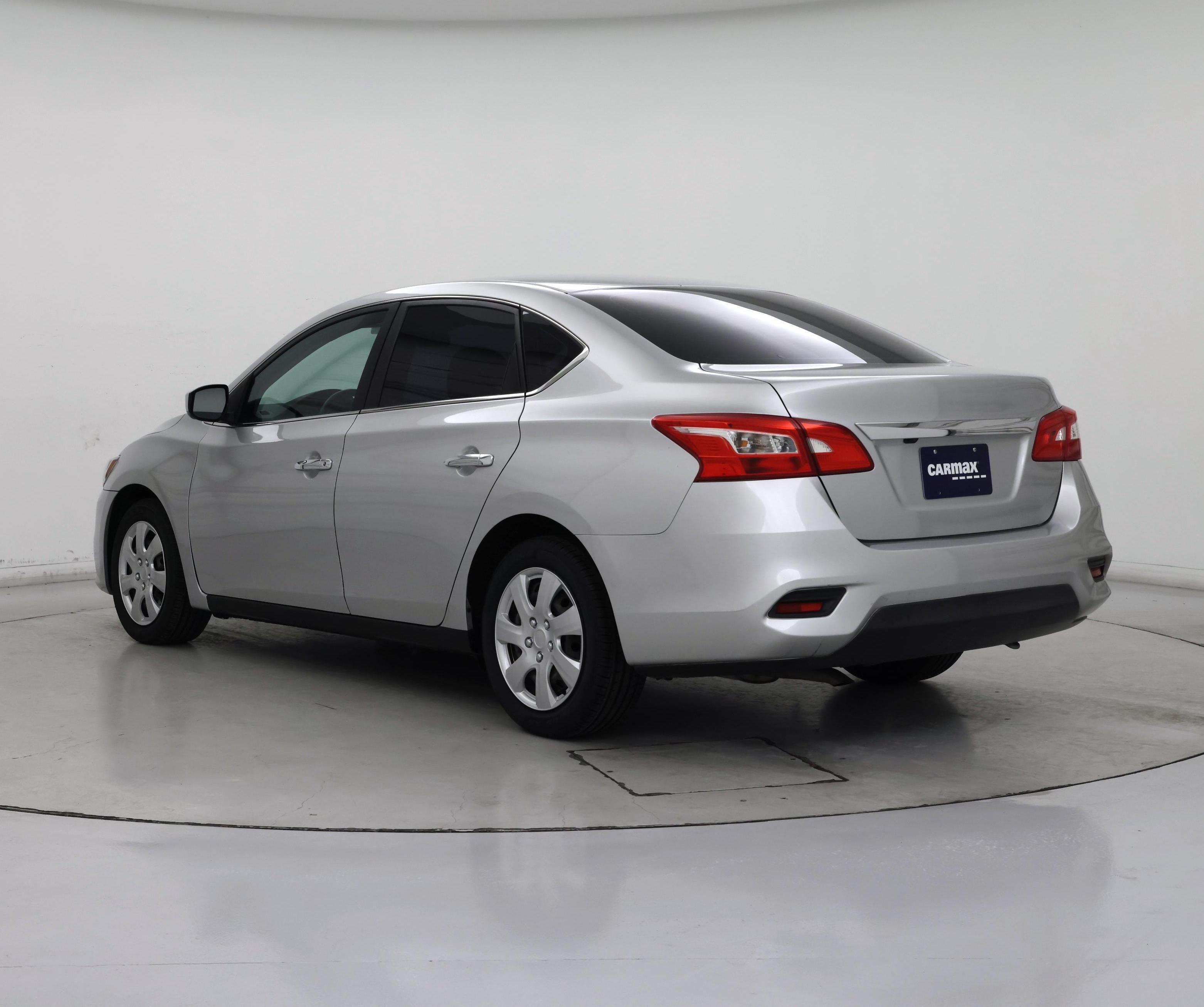 Thumbnail: 2019 Nissan Sentra - 2